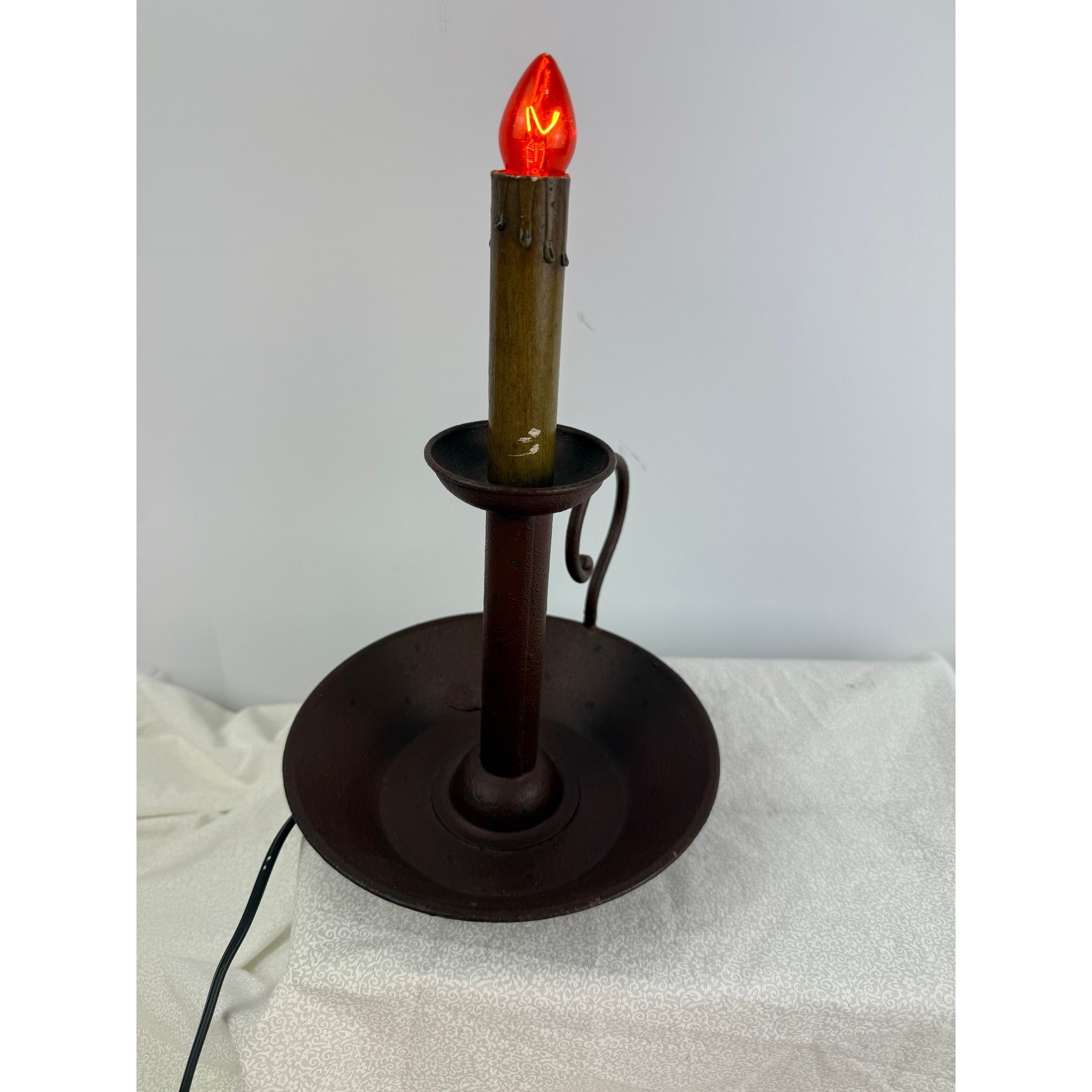 Vintage Electric Chamberstick Lamp Rustic Metal Candle Holder Flickering Bulb Vintage Electric Chamberstick Lamp Rustic Metal Candle Holder Flickering Bulb