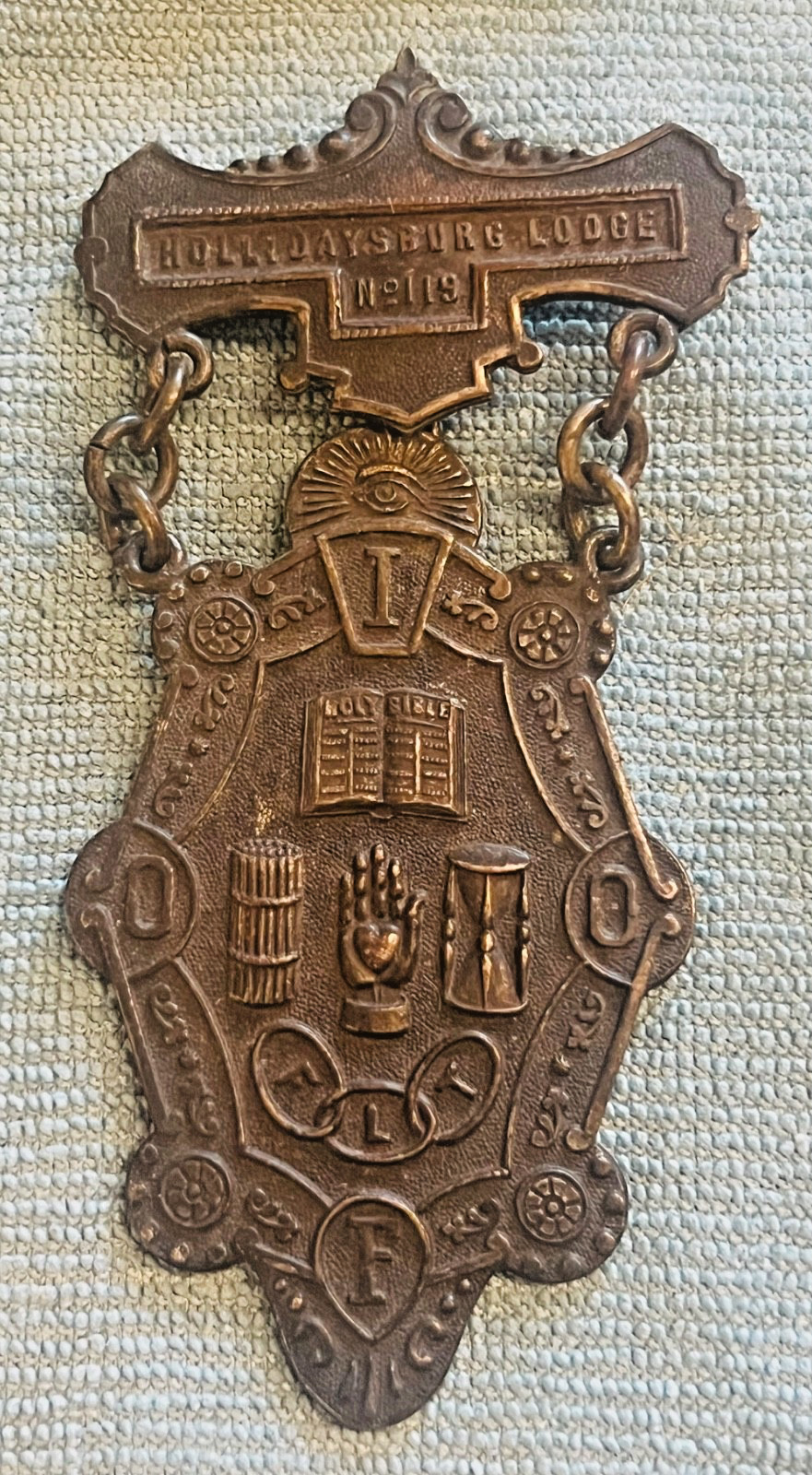 Antique Independent Order Of Odd Fellows Hollidaysburg Lodge 119 Badge Pin Antique Independent Order Of Odd Fellows Hollidaysburg Lodge 119 Badge Pin