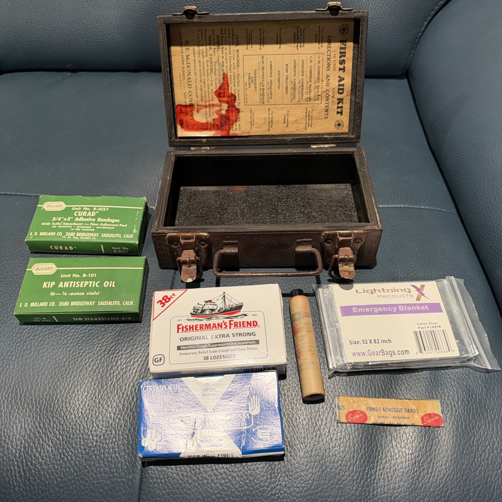 Vintage First Aid Kit Vintage First Aid Kit