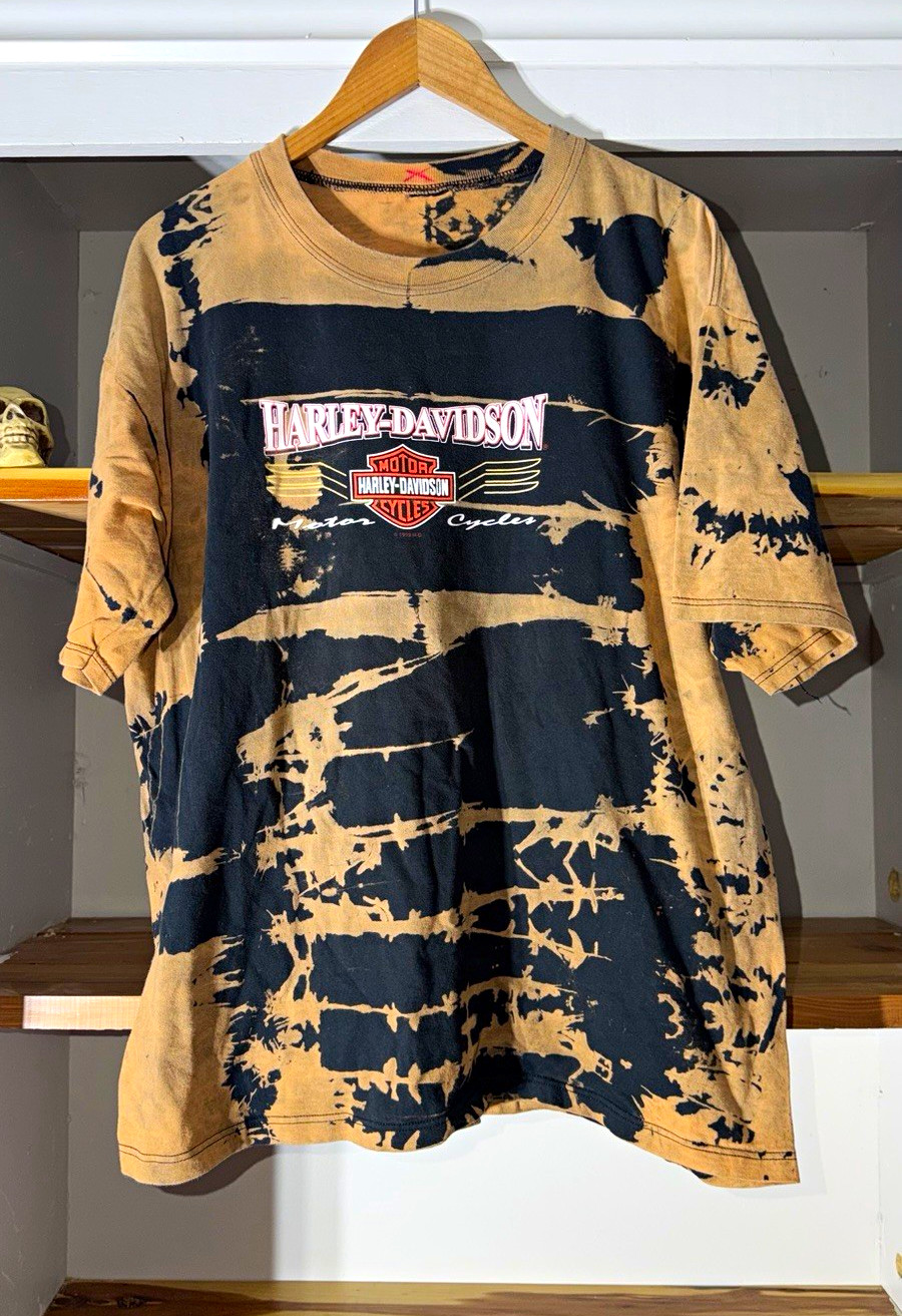 Men’s vintage 1999 Harley Davidson shirt size XL Men’s vintage 1999 Harley Davidson shirt size XL