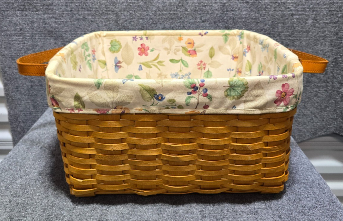 Longaberger Wash Day Basket WITH Protector Leather Handles 2001 Longaberger Wash Day Basket WITH Protector Leather Handles 2001