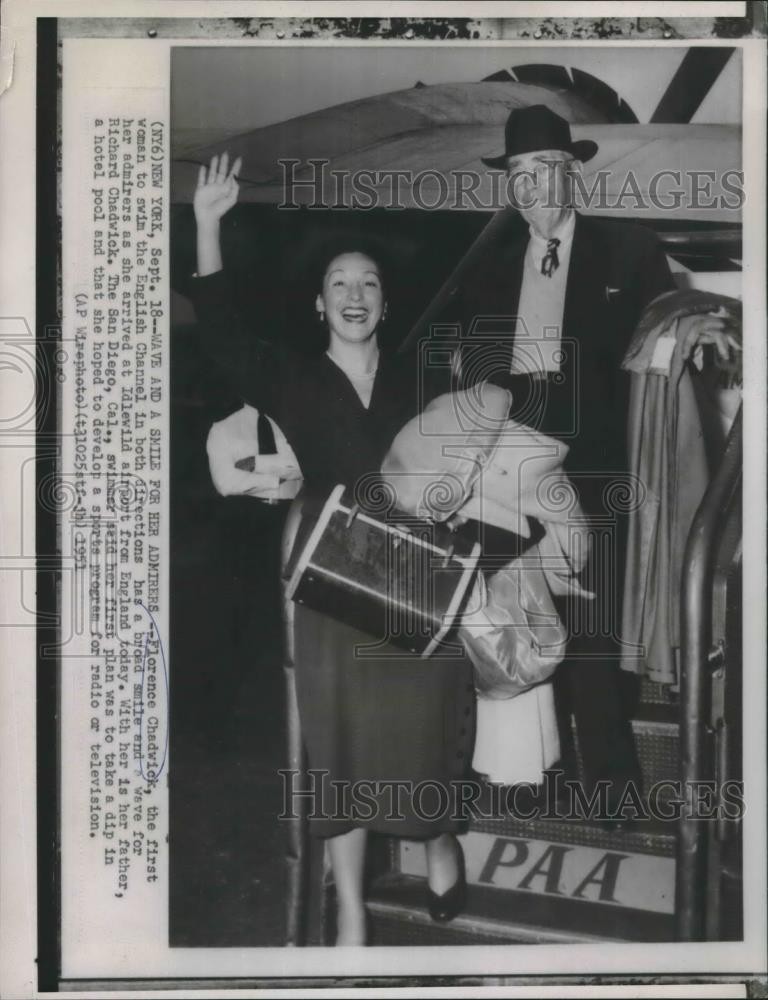 1951 Press Photo Florence Chadwick After Swimming English Channel, with Father 1951 Press Photo Florence Chadwick After Swimming English Channel, with Father