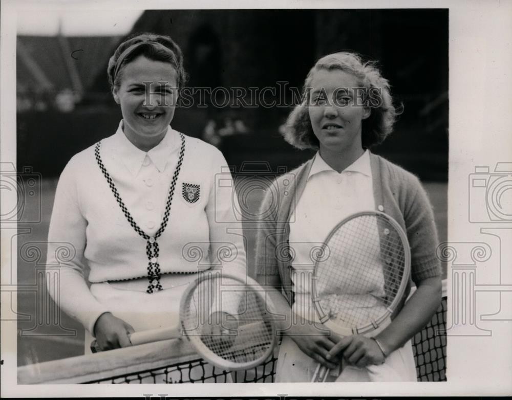 1939 Press Photo Betty Nuthall & Helen Pedersen at National Tennis in NY 1939 Press Photo Betty Nuthall & Helen Pedersen at National Tennis in NY