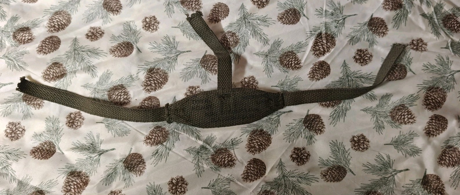 ORIGINAL POST-WW2 US ARMY M1 HELM NAPE STRAP/NECKBAND