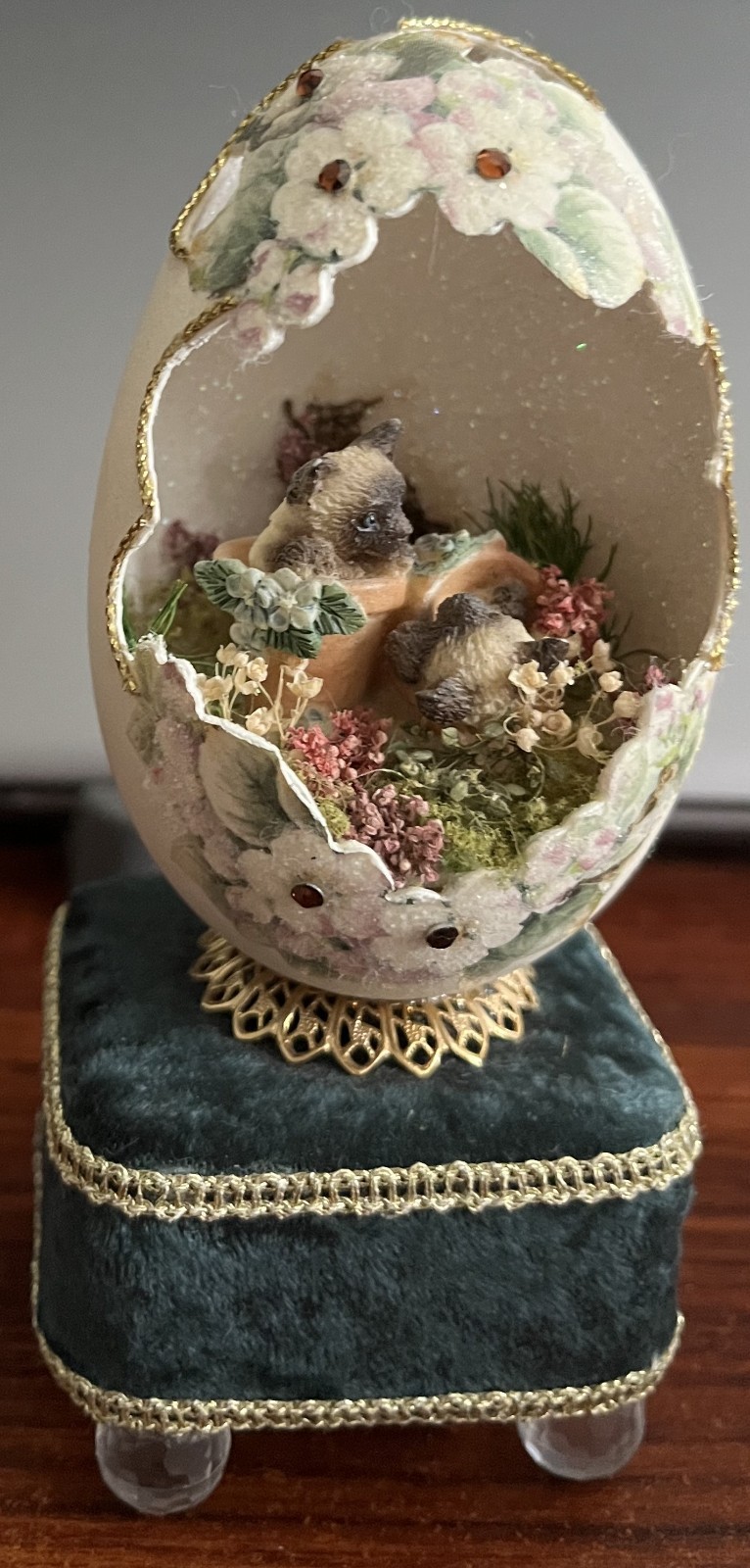 Vintage Ostrich Egg Diorama-2 Baby Bears Playing in the Forest