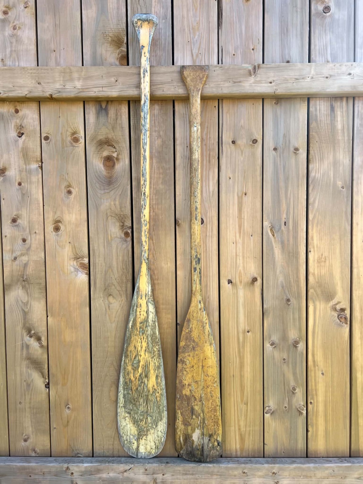 GREAT VINTAGE Set 2 Odd Different Oars  48\