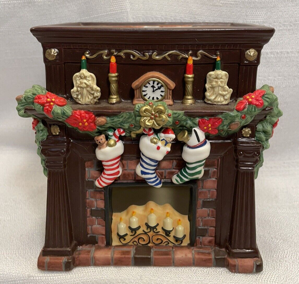 Christmas Wax Warmer PartyLite Ceramic Decorated Hearthside/Mantle Fireplace