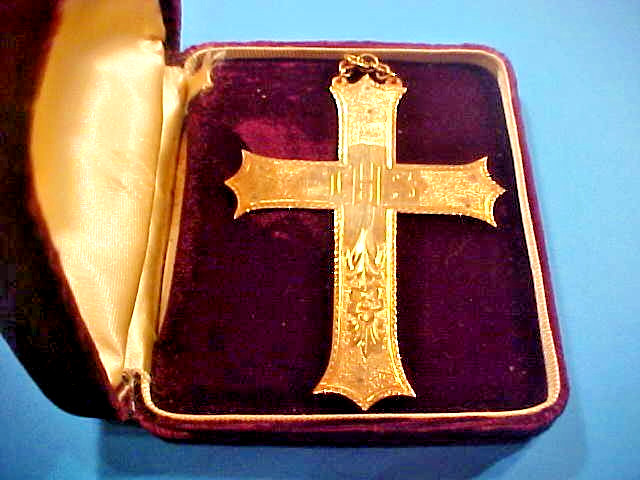 1924 Large Gold Plated Crucifix Pendant 3 3/4\