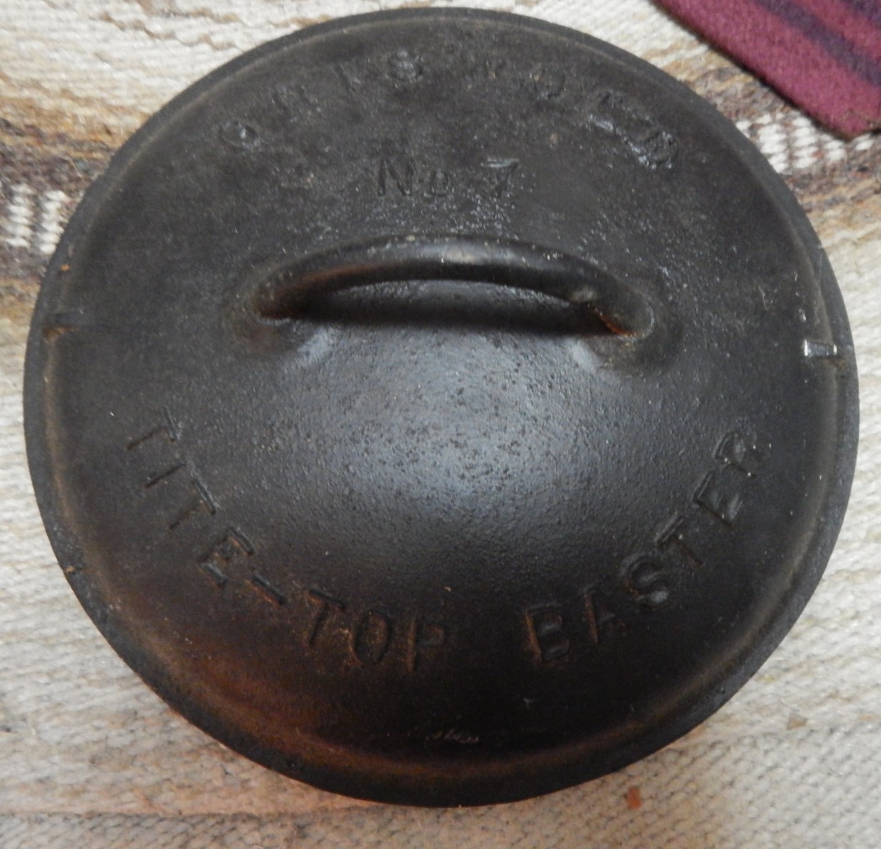 antique cast iron lid-Griswold Tite Top Baster #7 large logo  8 3/4