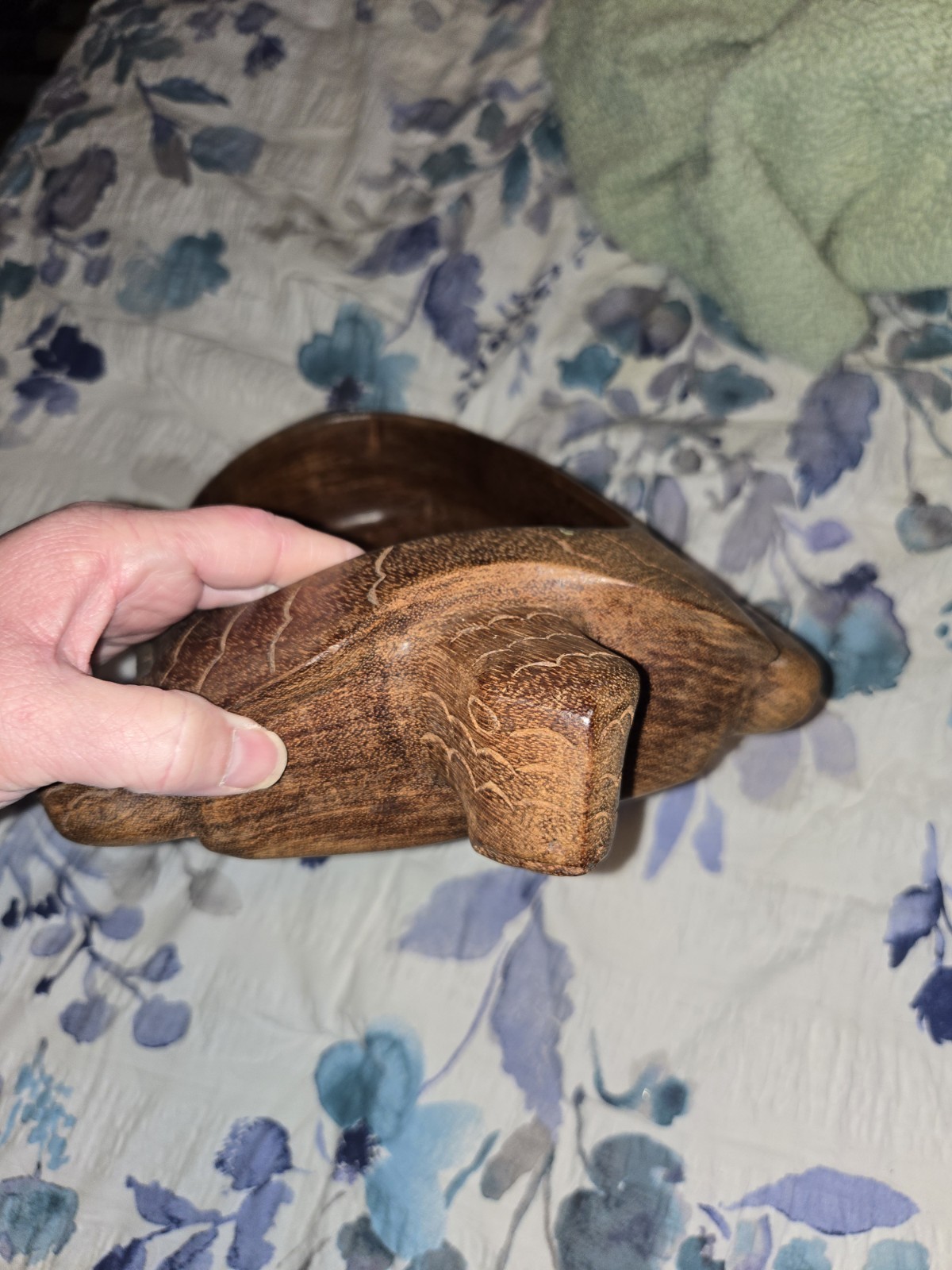 Vintage Hand Carved Wooden Sea Turtle Vintage Hand Carved Wooden Sea Turtle