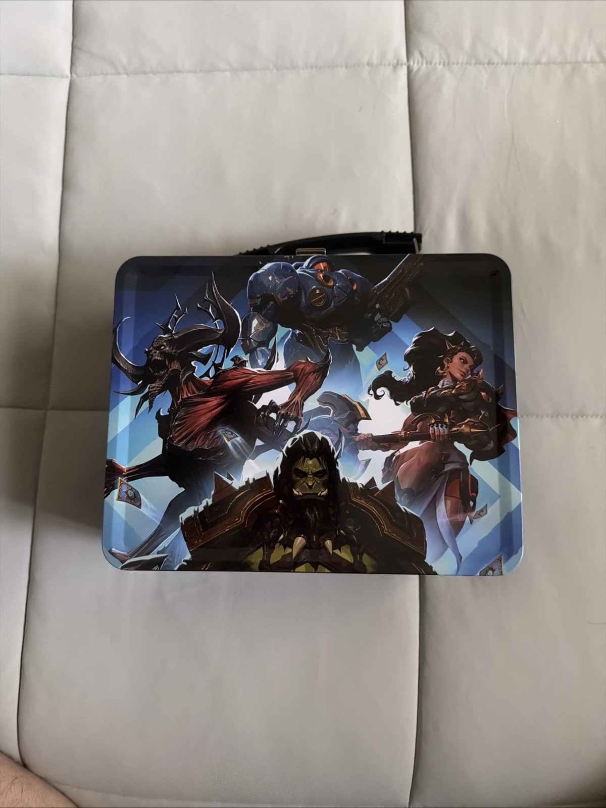 BlizzCon 2026 Anaheim CA Collectible Tin Box Set w/ Lanyard & Items BlizzCon 2026 Anaheim CA Collectible Tin Box Set w/ Lanyard & Items