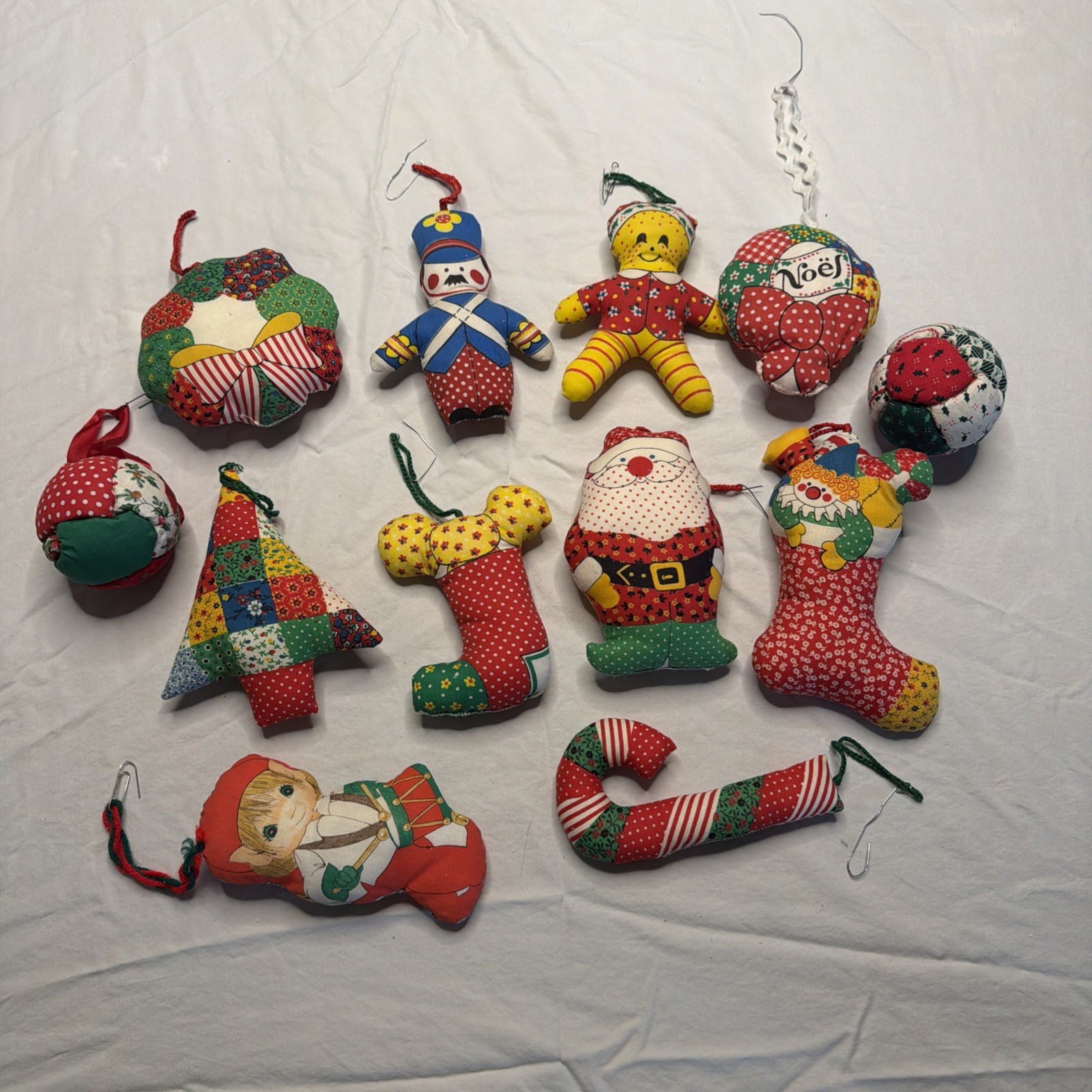 Lot Of 12 Vintage Hand Made Christmas Tree Ornaments Fabric Stuffed Figures #353