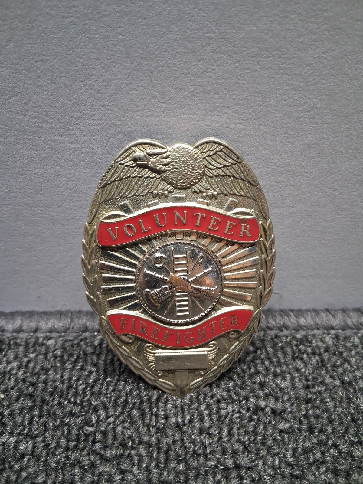 Vintage VOLUNTEER FIREFIGHTER BADGE AND KEYCHAIN Vintage VOLUNTEER FIREFIGHTER BADGE AND KEYCHAIN
