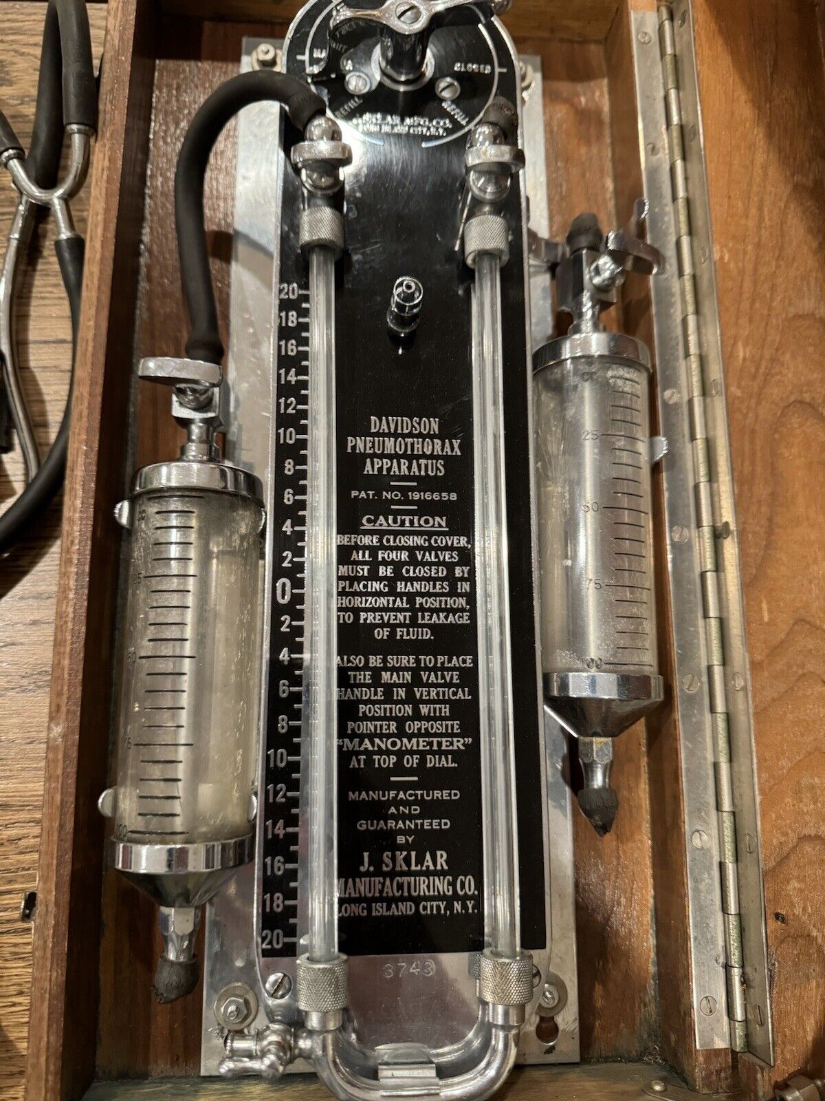 Antique Vintage Davidson Pneumothorax Apparatus  PAT. NO. 1916658