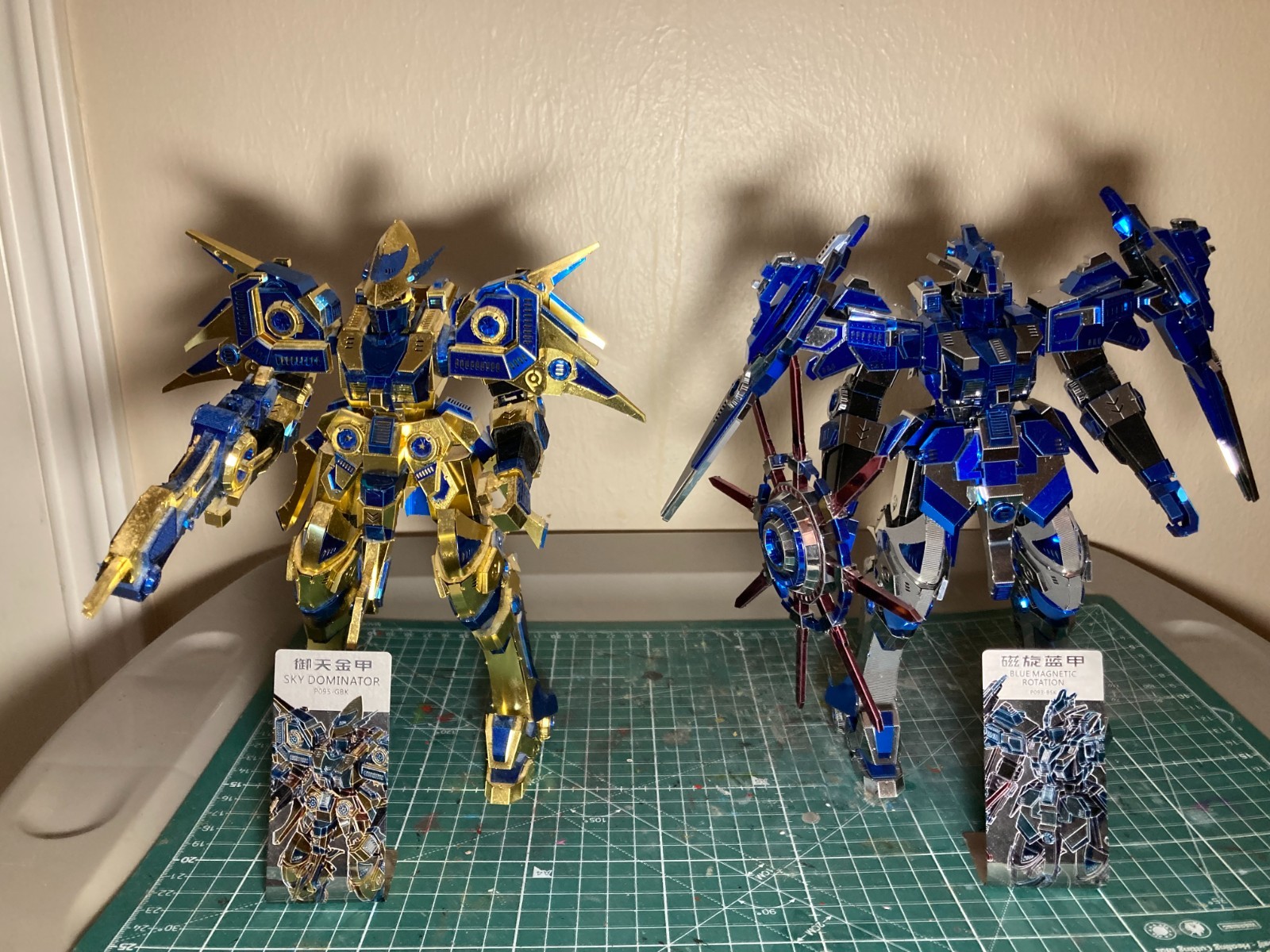 3D Metal Model Kit Piececool Blue Magnetic Rotation and Sky Dominator Pre-built