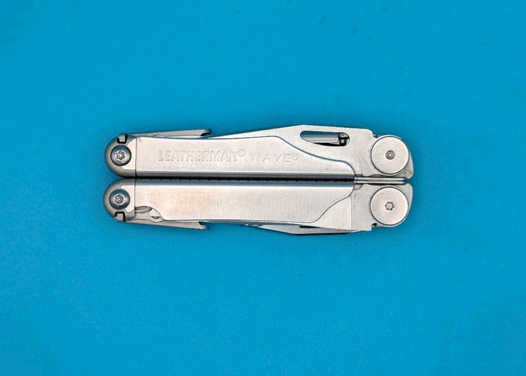 Leatherman Wave Multi Tool Stainless Retired 