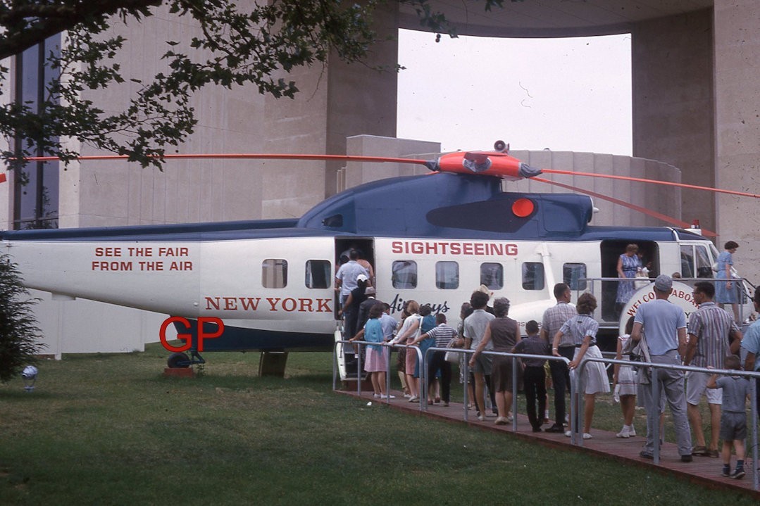 #XX161- ad Old 35mm Slide Photo- New York World's Fair- Helicopter - 1964