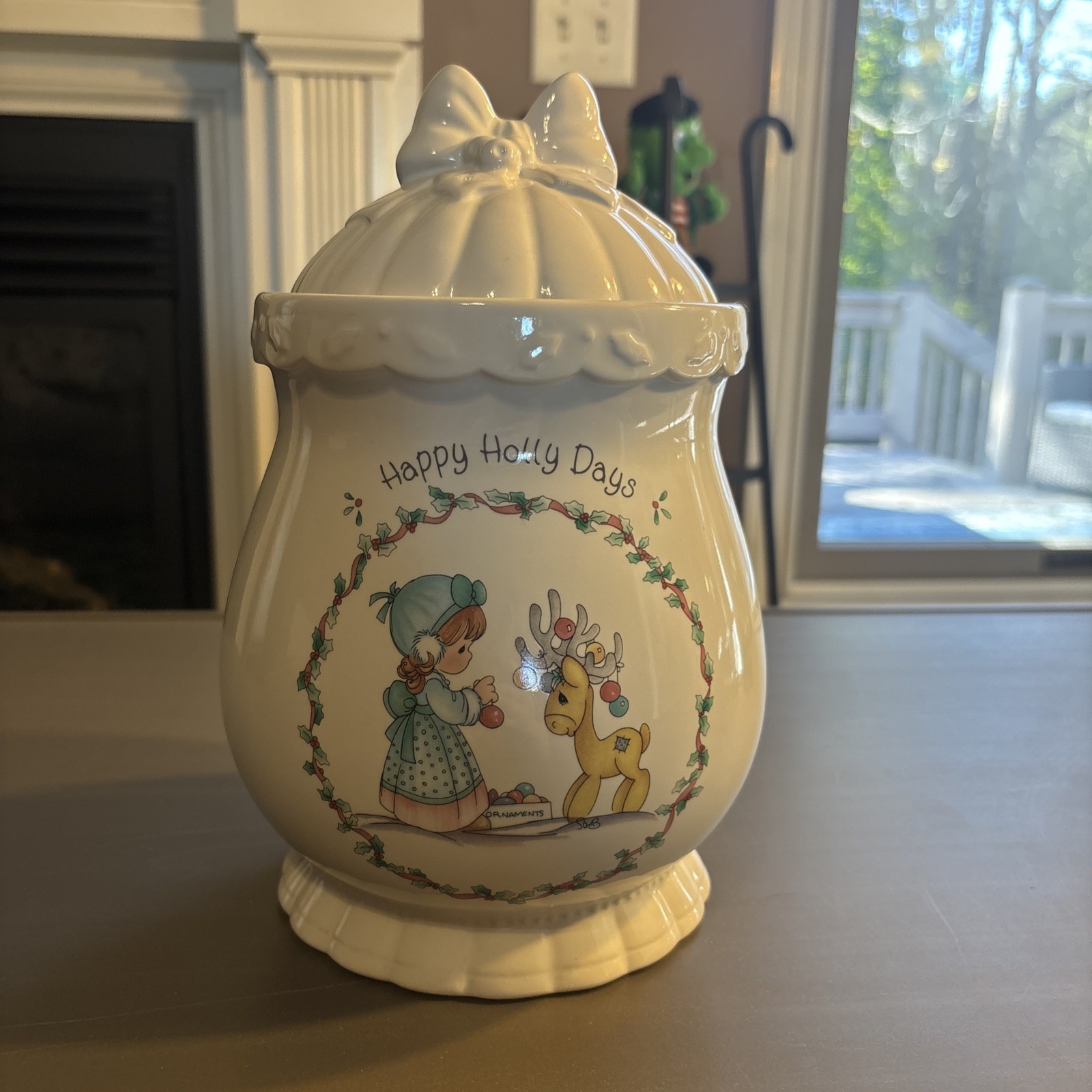 BRAND NEW VTG Precious Moments Happy Holly Days Cookie Jar With Box,1994 Enesco BRAND NEW VTG Precious Moments Happy Holly Days Cookie Jar With Box,1994 Enesco