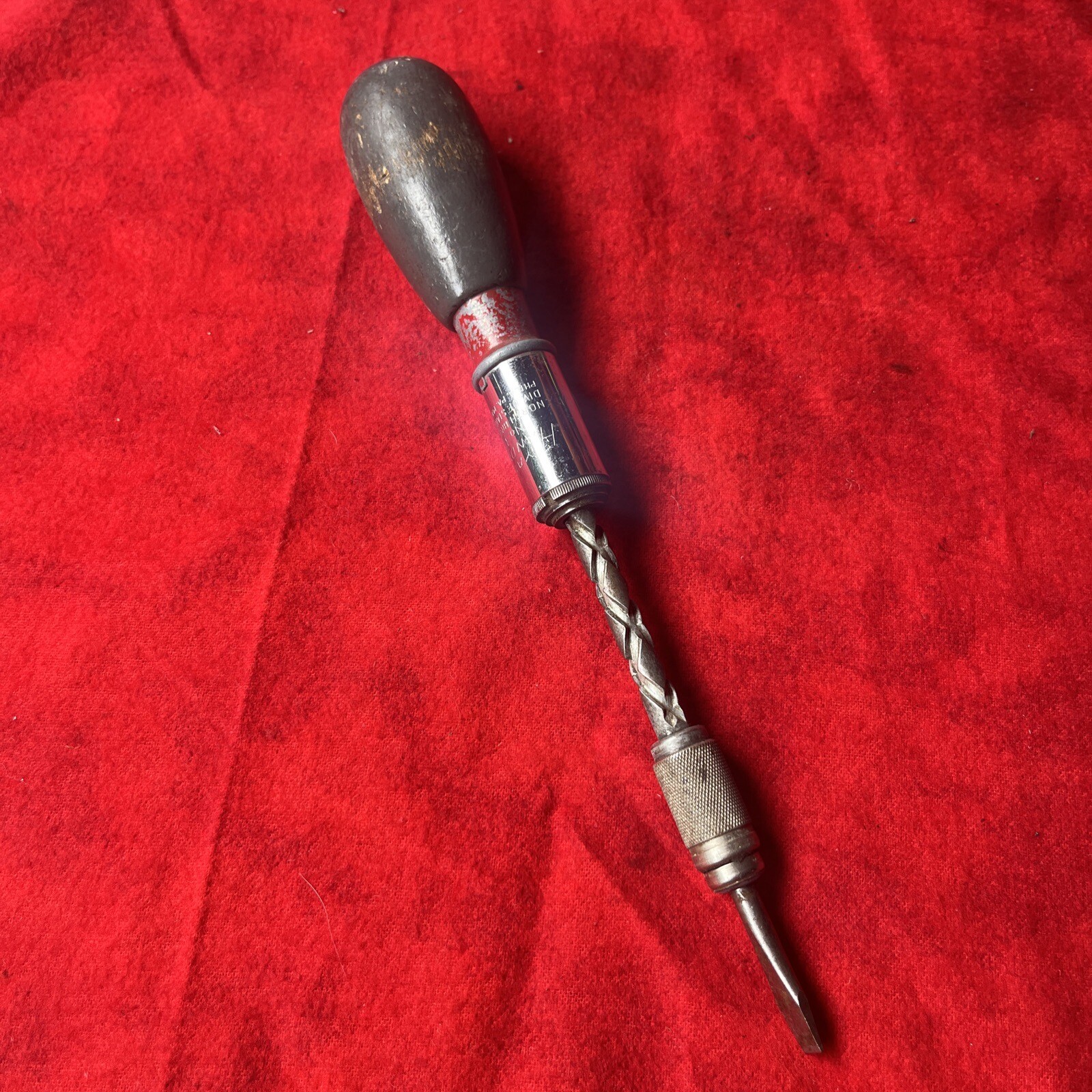 VINTAGE YANKEE HANDYMAN No. 133H RATCHET SCREWDRIVER - USA (k1)