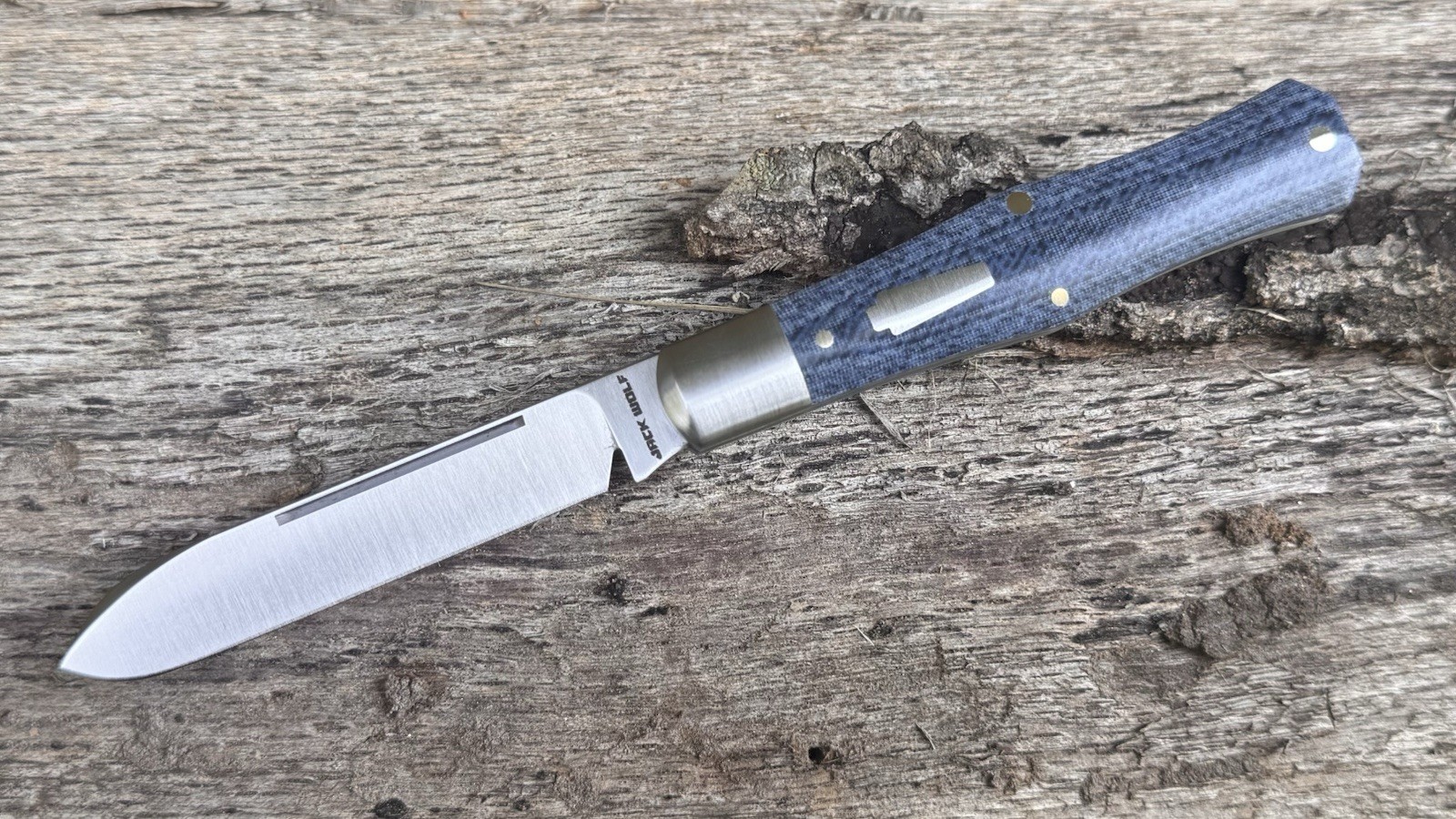 JACK WOLF COFFIN - VIBE DENIM LINEN MICARTA