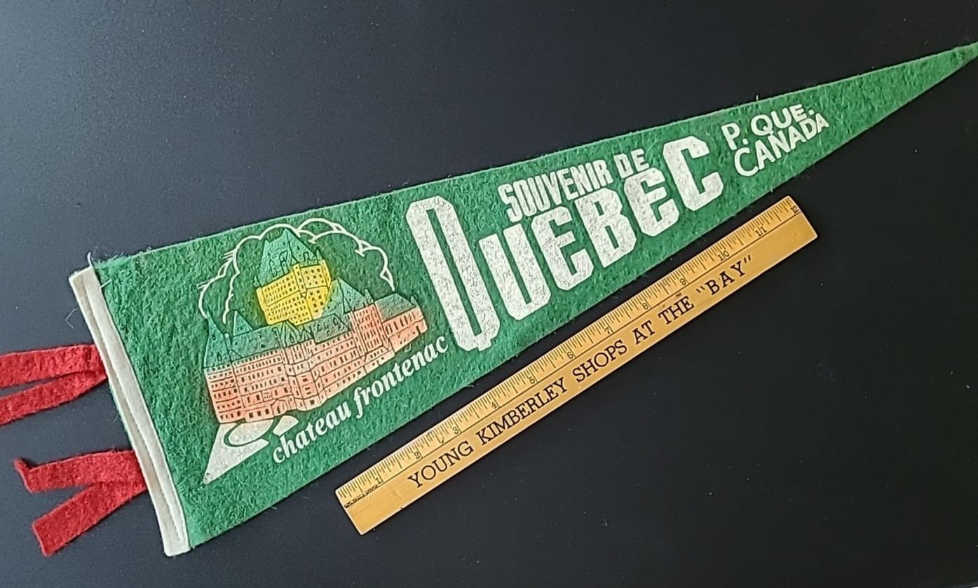 Vintage Felt Pennant \ Vintage Felt Pennant \