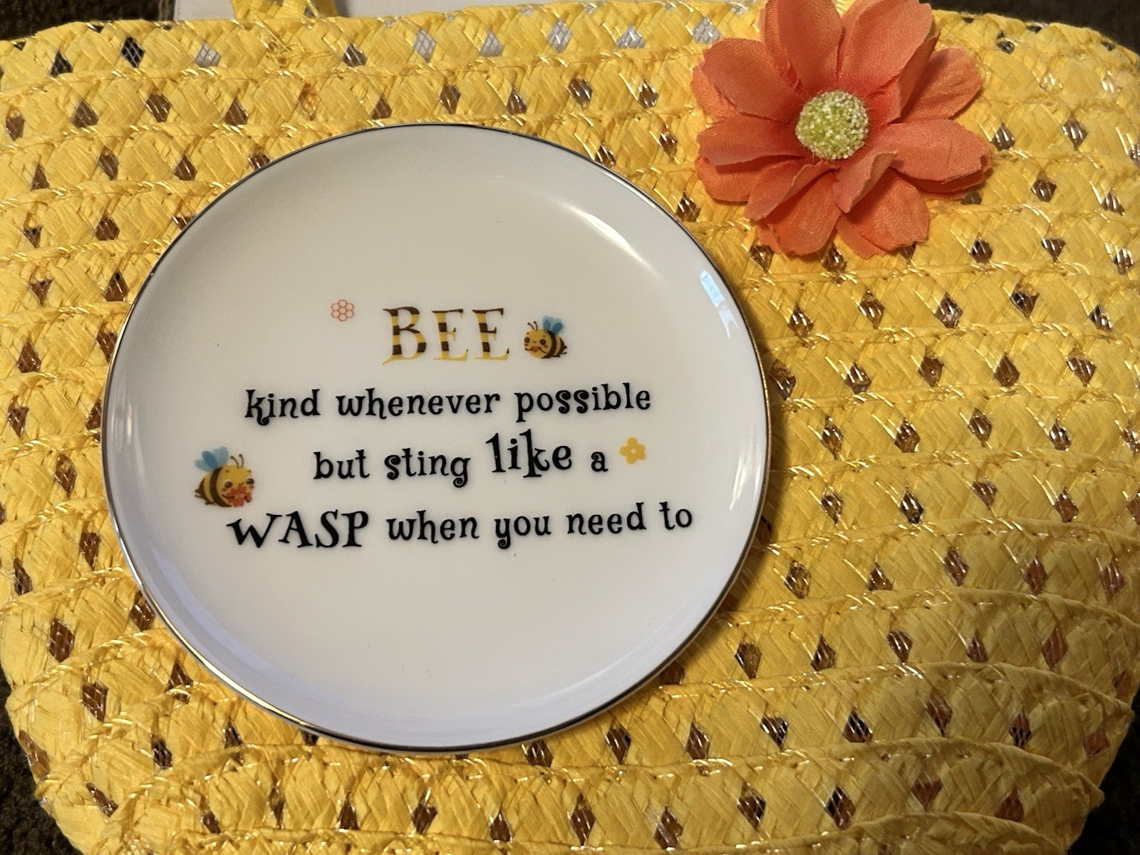 Bee Kind Whenever Possible But Sting Like A Wasp - New - Mini Trinket Ring Dish Bee Kind Whenever Possible But Sting Like A Wasp - New - Mini Trinket Ring Dish