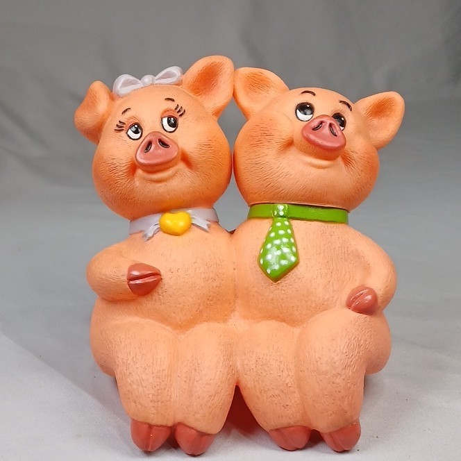 ArtLine 1993 Two Pigs Plastic Piggy Bank Animals Theme Original Collectible
