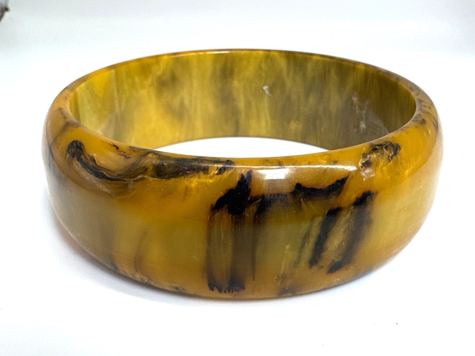 Vintage Marbled Bakelite Style Wide Bangle Bracelet Mustard Yellow Black Swirl Vintage Marbled Bakelite Style Wide Bangle Bracelet Mustard Yellow Black Swirl