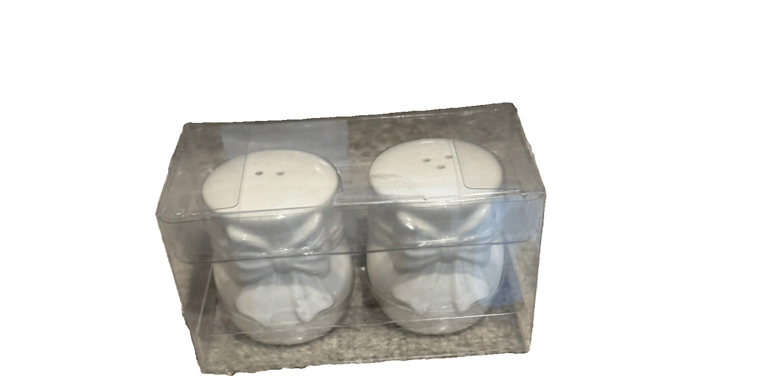 Hobby Lobby Bow Salt & Pepper Shakers