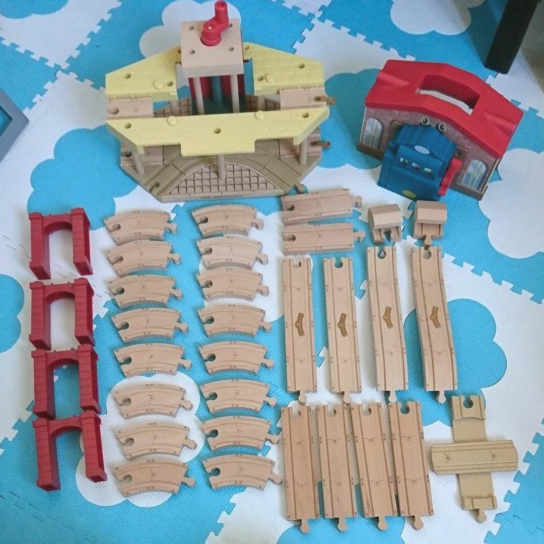 Chuggington wooden series carry rescue set #419991