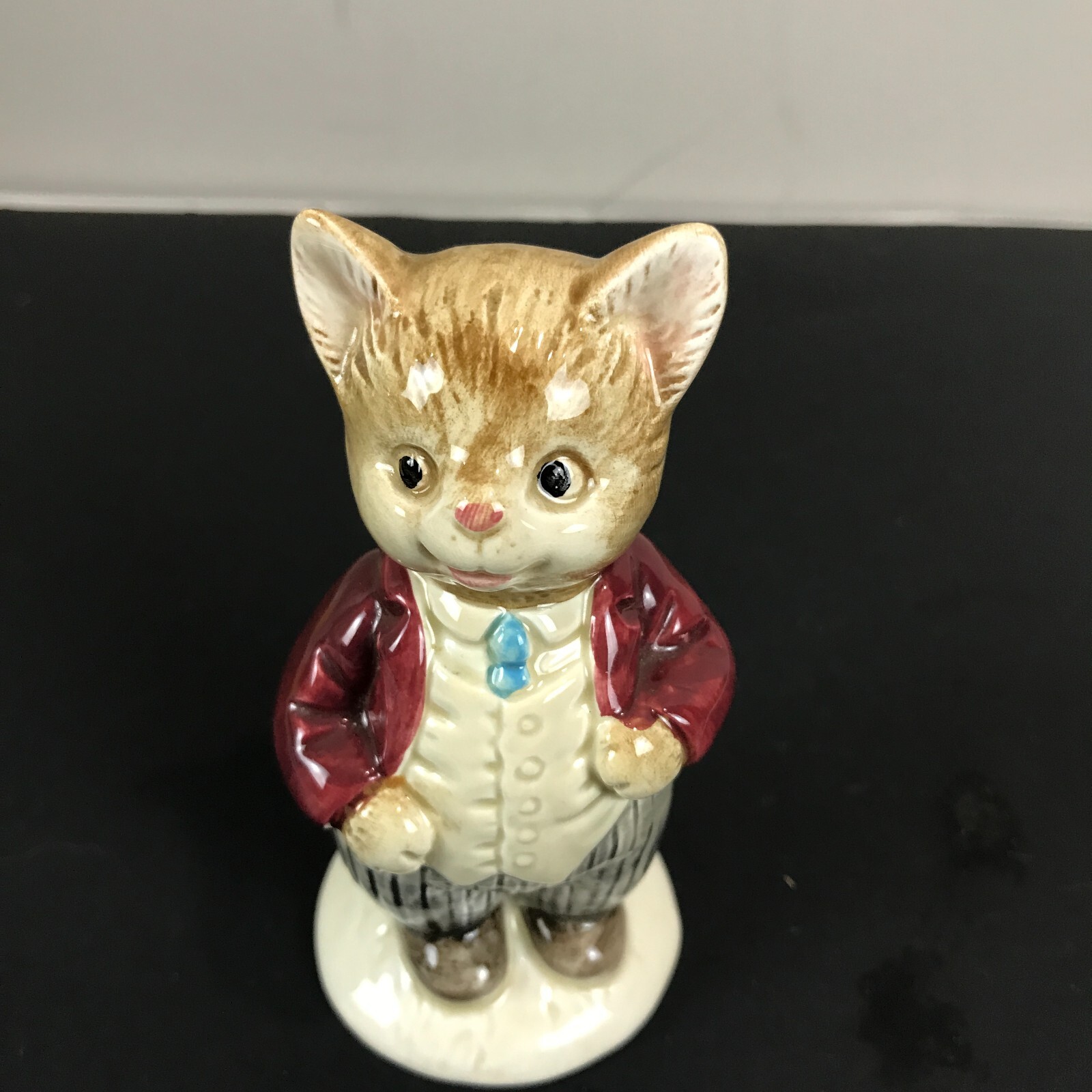 Otagiri boy Cat Shaker Hand Painted Japan Vintage Ceramic Approx 4 Inches Tall