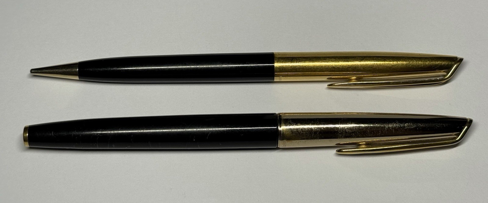 Waterman’s C/F Fountain Pen 14k Nib And Mechanical Pencil Set