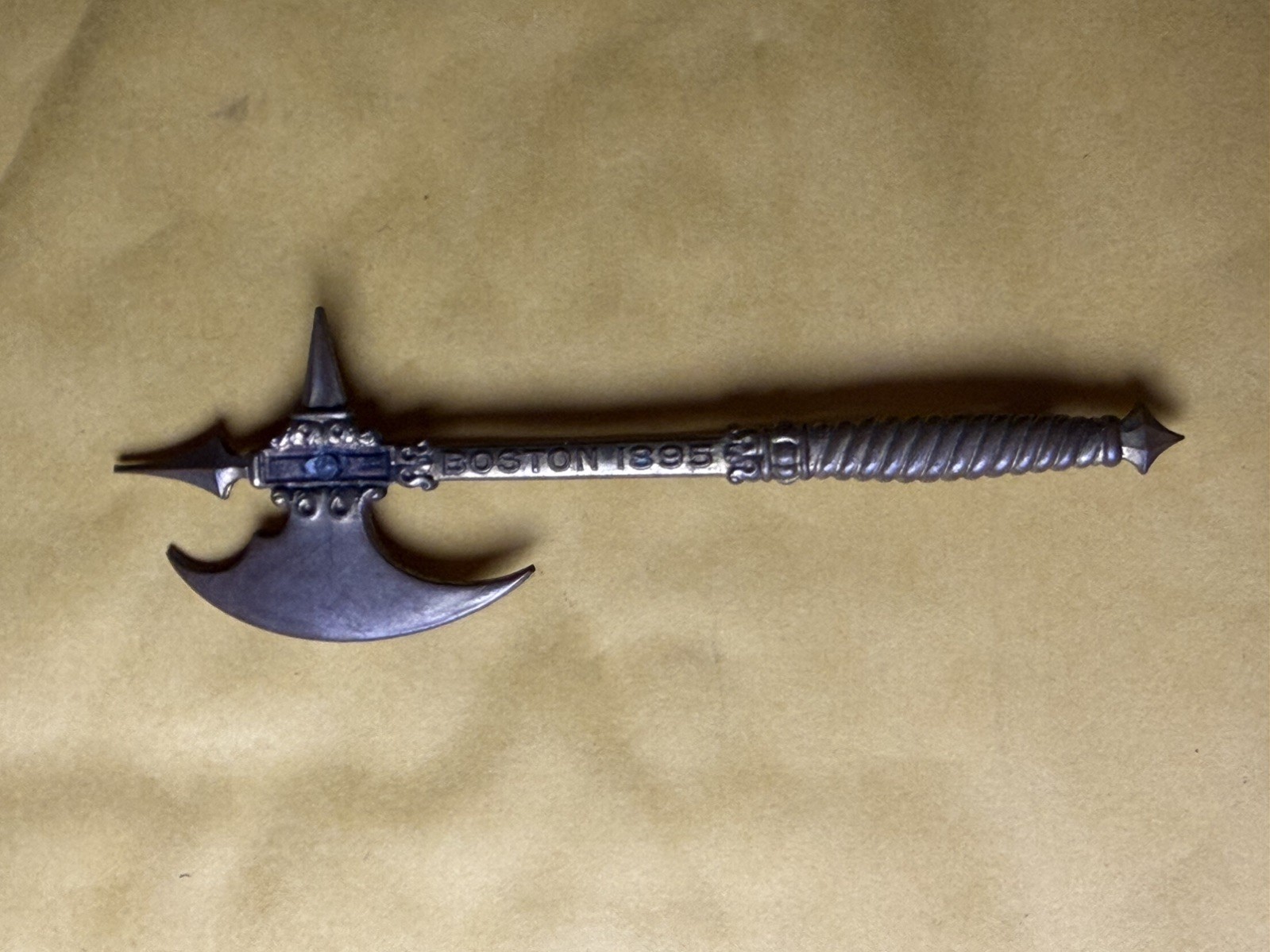 D.L AULD 1895 BOSTON MIDEVIL AXE PIN Rare Antique MASONIC AXE WEAPON TOOL 