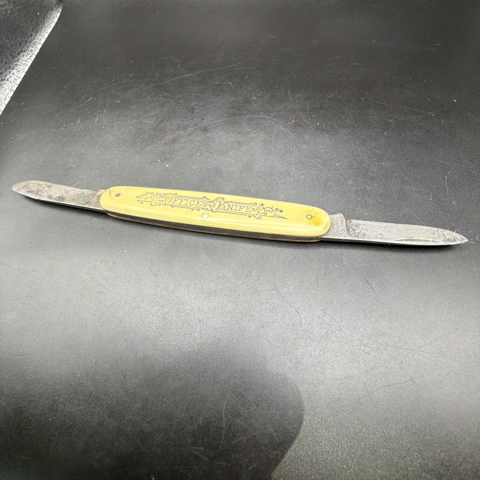 Vintage Hibbard Spencer Bartlett Co 222 Yellow Celluloid Office Pen Knife Vintage Hibbard Spencer Bartlett Co 222 Yellow Celluloid Office Pen Knife
