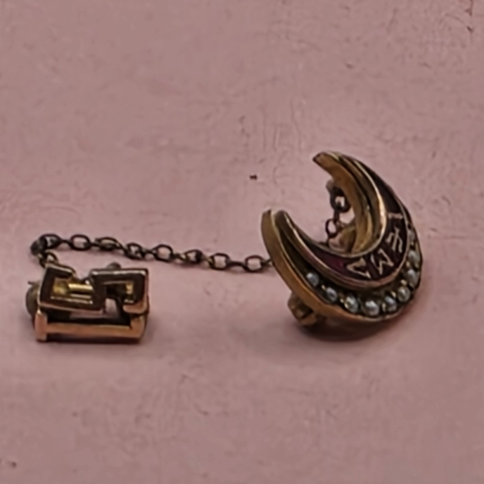 Lambda Sigma Psi Gold Filled Enamel Pearl 1951 BJW Lambda Sigma Psi Gold Filled Enamel Pearl 1951 BJW