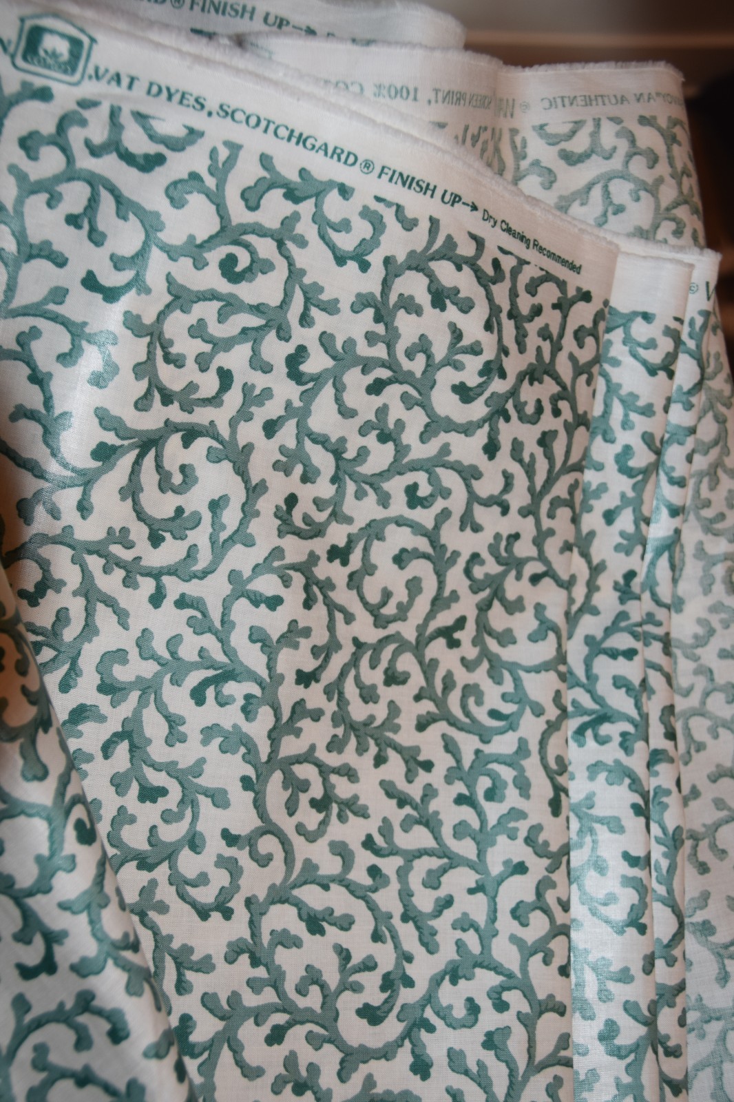 VTG 21 yards of Waverly  Savoy Schumacher & Co Fabric CottonTurquzie/Green