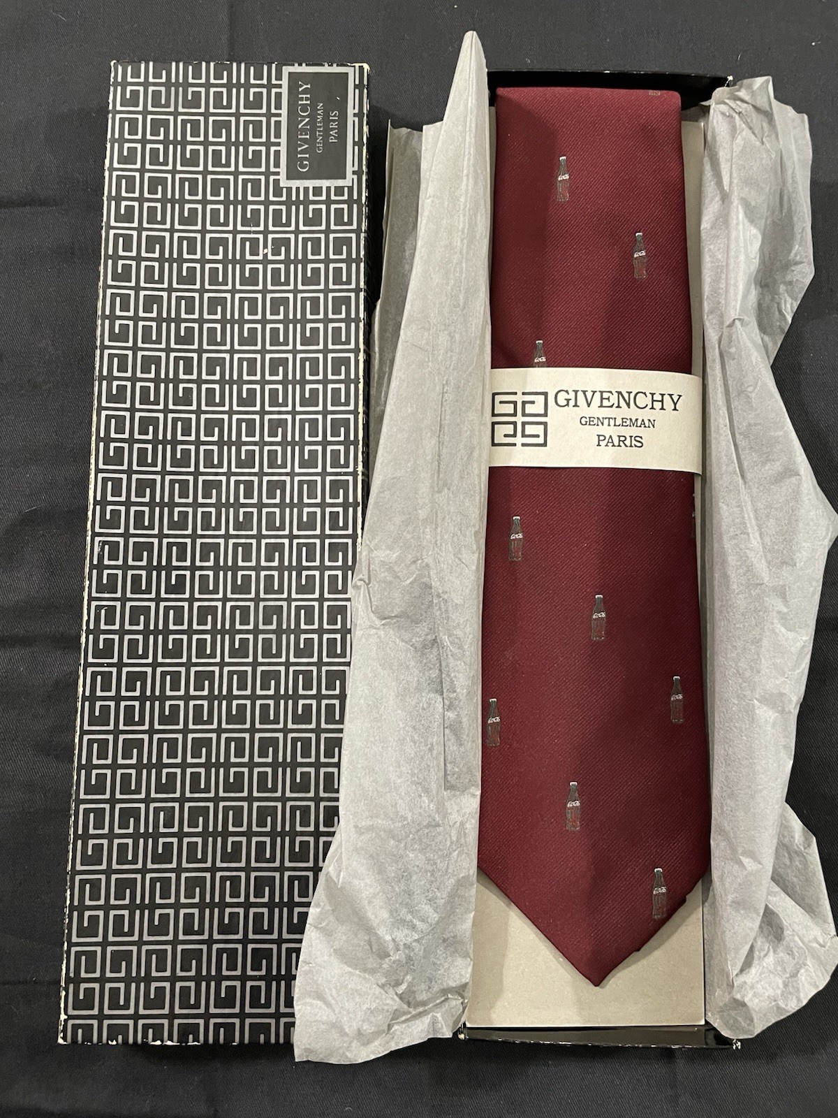 VTG 1970s Givenchy Gentleman Paris Tie Burgundy Coca-Cola Bottle Print W/ Box