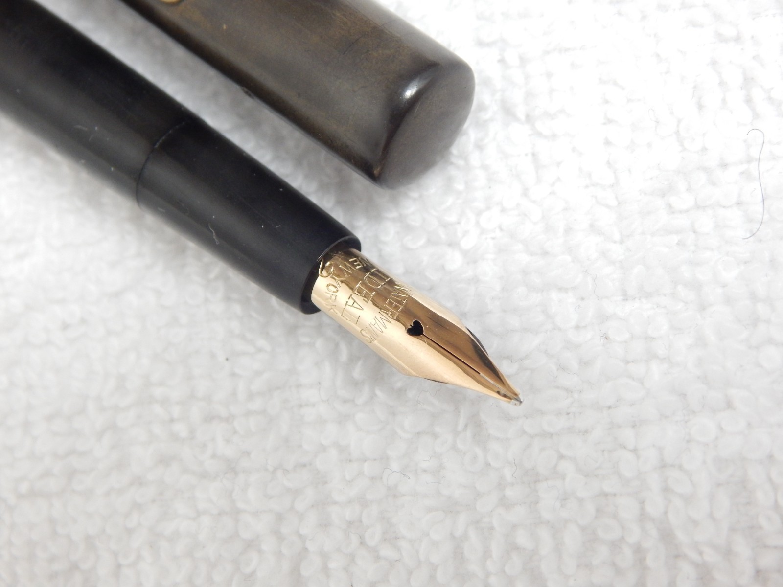 LOT# 228Q. VINTAGE WATERMAN 'S #12 EYEDROPPER FOUNTAIN PEN. SUPER FLEX NIB