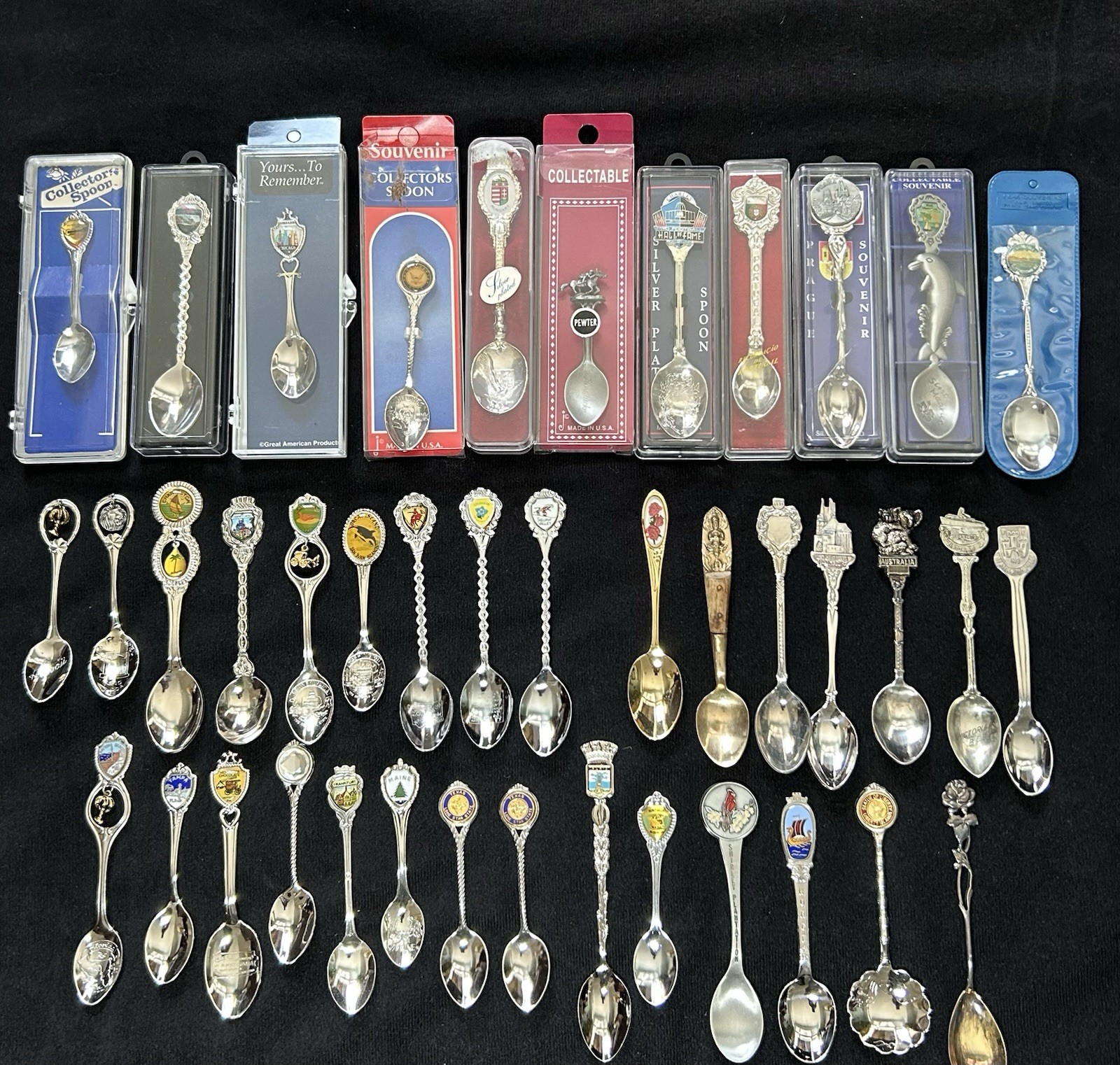 Lot of 41 VTG Souvenir Collector Spoons World & USA Pewter, Silver Plate, Metal Lot of 41 VTG Souvenir Collector Spoons World & USA Pewter, Silver Plate, Metal