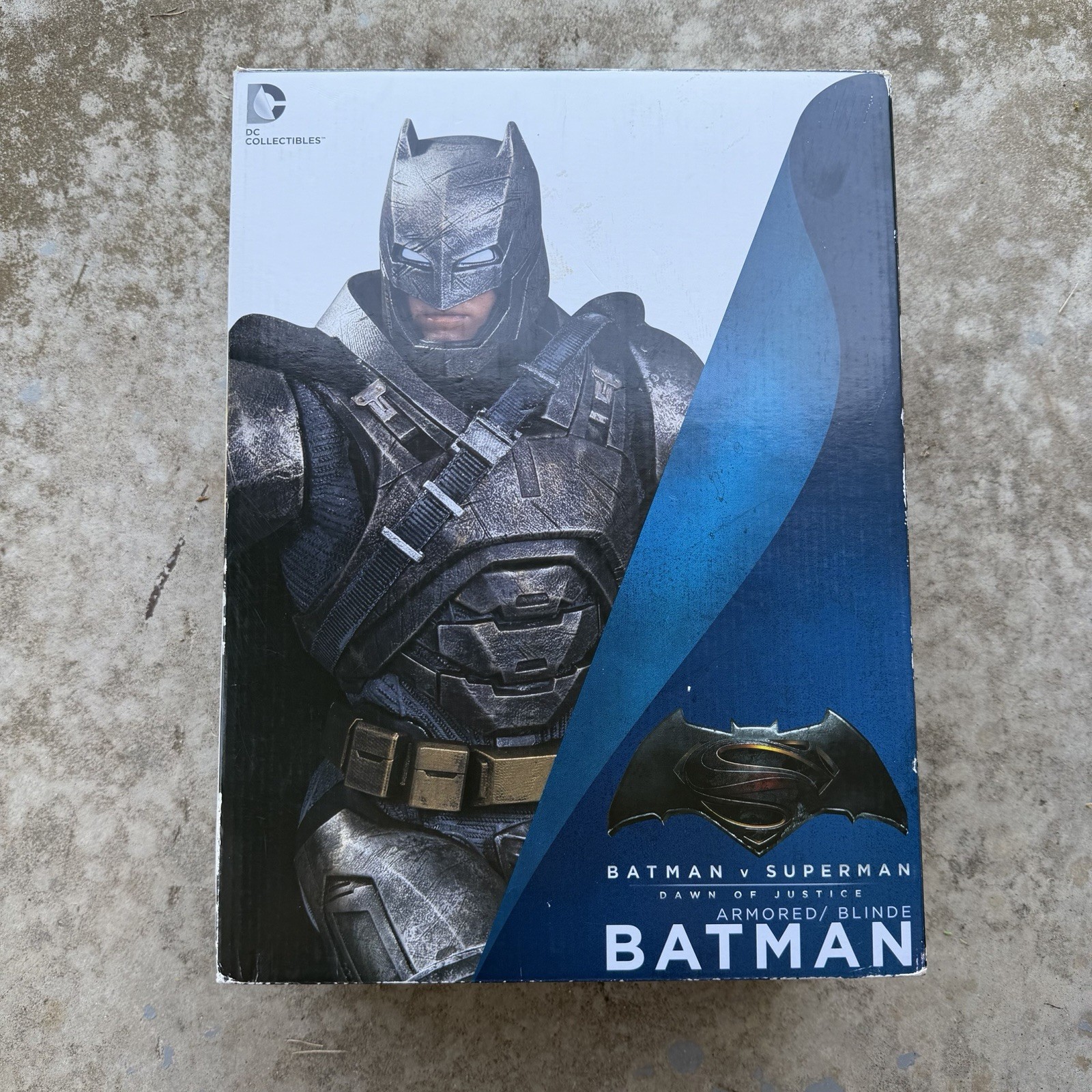 DC Batman v Superman Dawn of Justice BATMAN Armored/Blinded 1:6 Statue in Box DC Batman v Superman Dawn of Justice BATMAN Armored/Blinded 1:6 Statue in Box