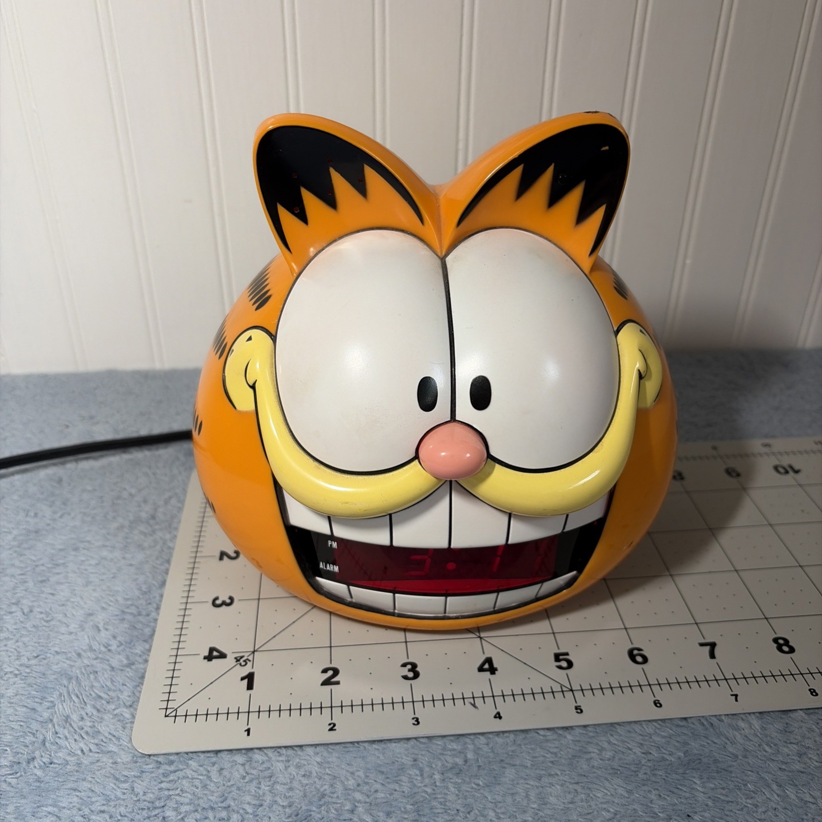 Vtg 1991 Garfield Sunbeam Digital Alarm Clock #887-99 Working Battery Backup Vtg 1991 Garfield Sunbeam Digital Alarm Clock #887-99 Working Battery Backup