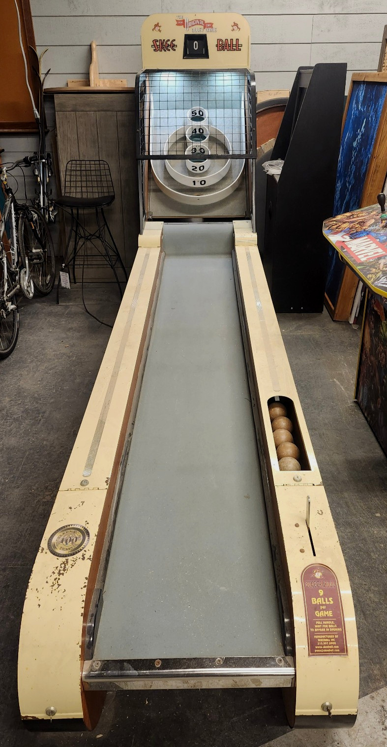 Skee Ball Machine VINTAGE 13\' THE GAME ROOM STORE, NJ 07004 Skee Ball Machine VINTAGE 13\' THE GAME ROOM STORE, NJ 07004