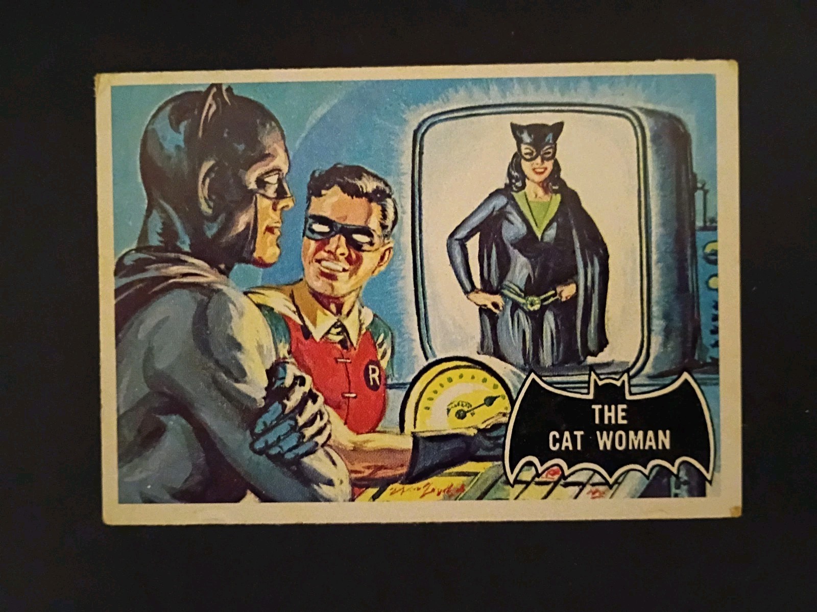 1966 Topps Batman Base Set #25 The Cat Woman Non-Sport Trading Card
