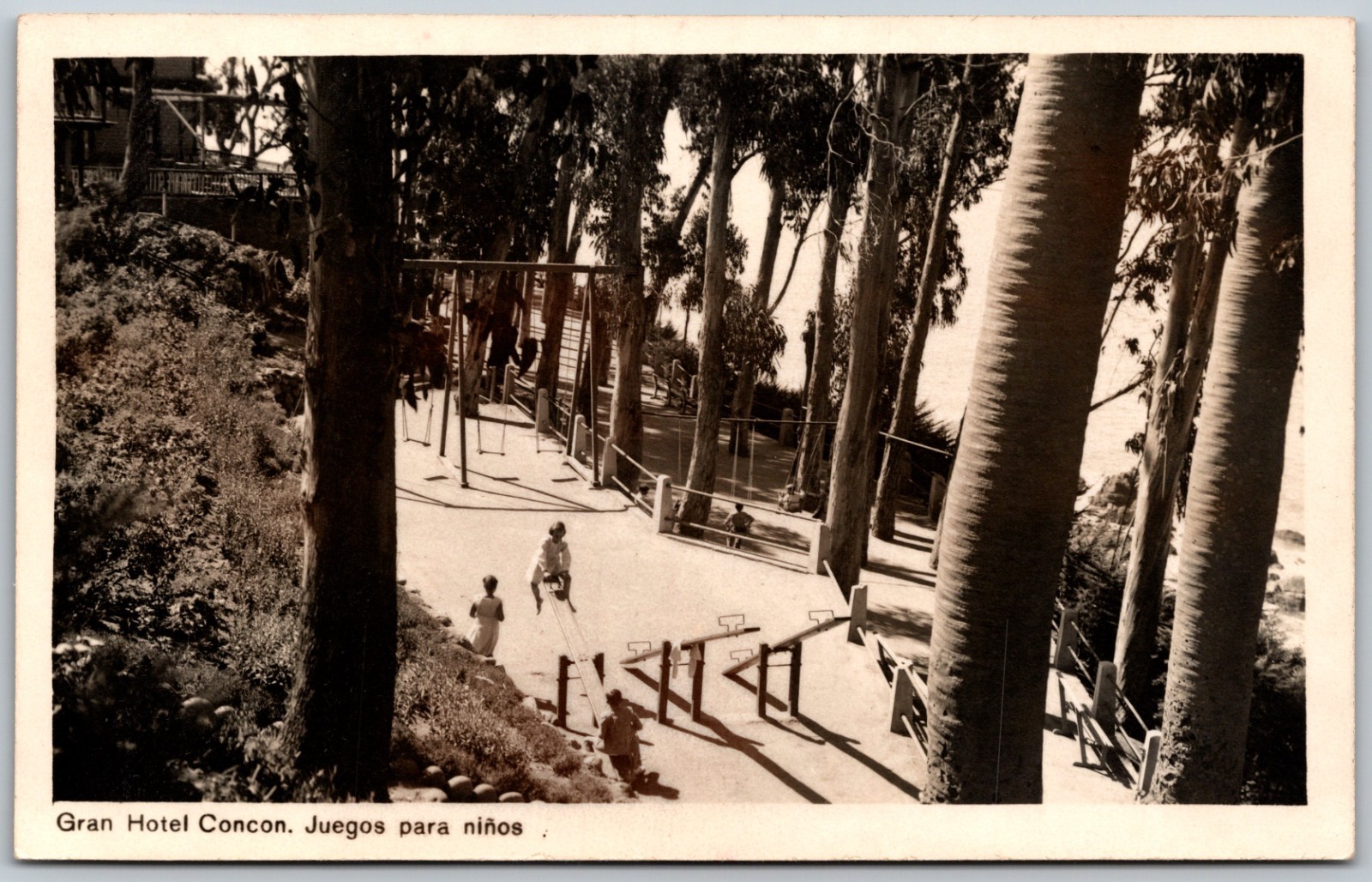 c1940s Gran Hotel Concon Playground Scene Concon Chile VINTAGE Postcard 4799
