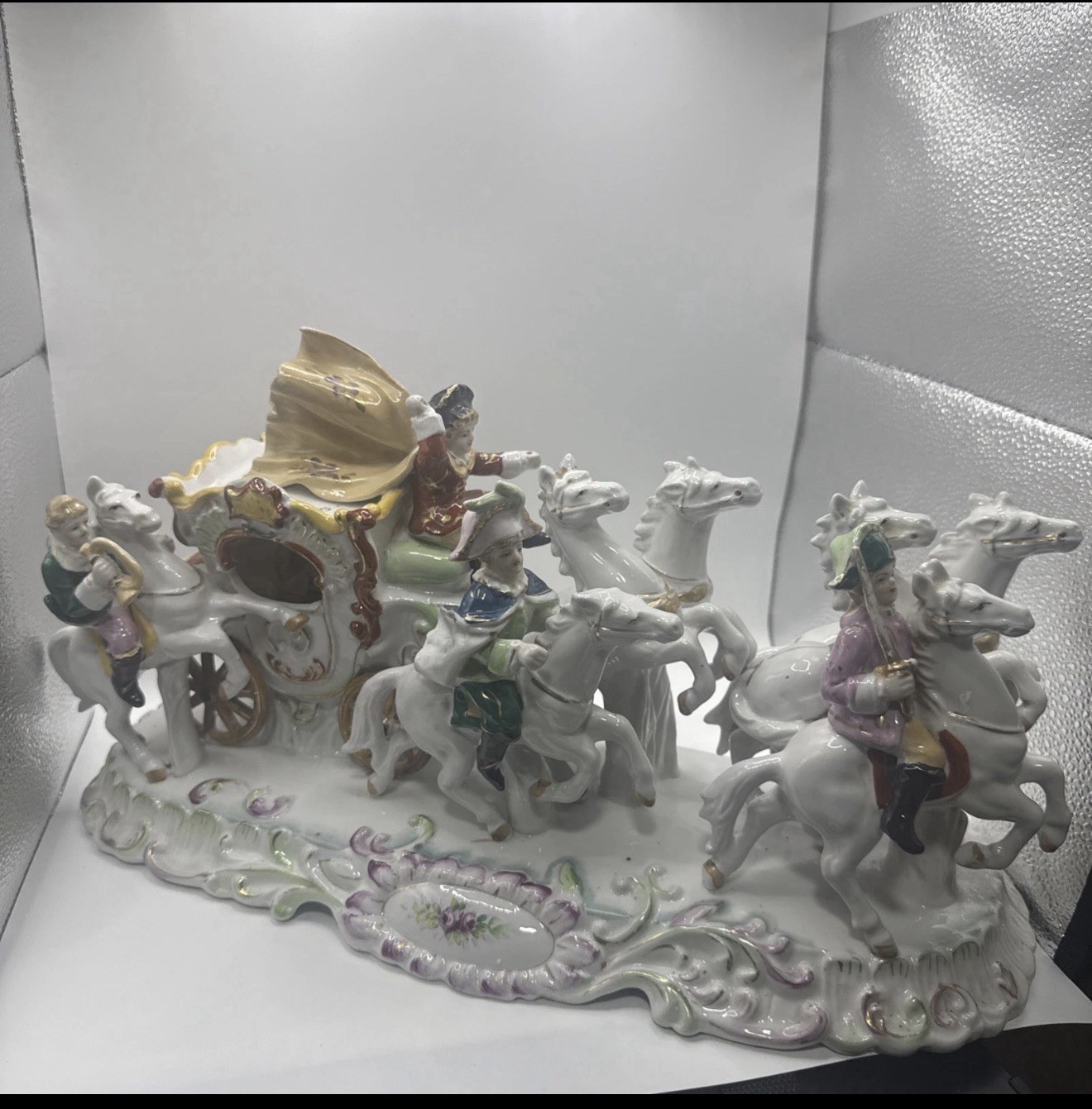 Vintage German porcelain coach carriage princess nobles 6 horses statue Vintage German porcelain coach carriage princess nobles 6 horses statue