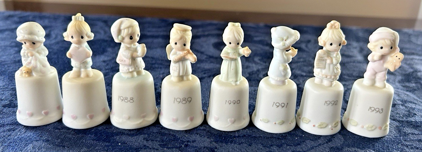 Vintage Precious Moments Thimbles 1984,1985, 1988-1993 Set of 8 Incl Christmas Vintage Precious Moments Thimbles 1984,1985, 1988-1993 Set of 8 Incl Christmas