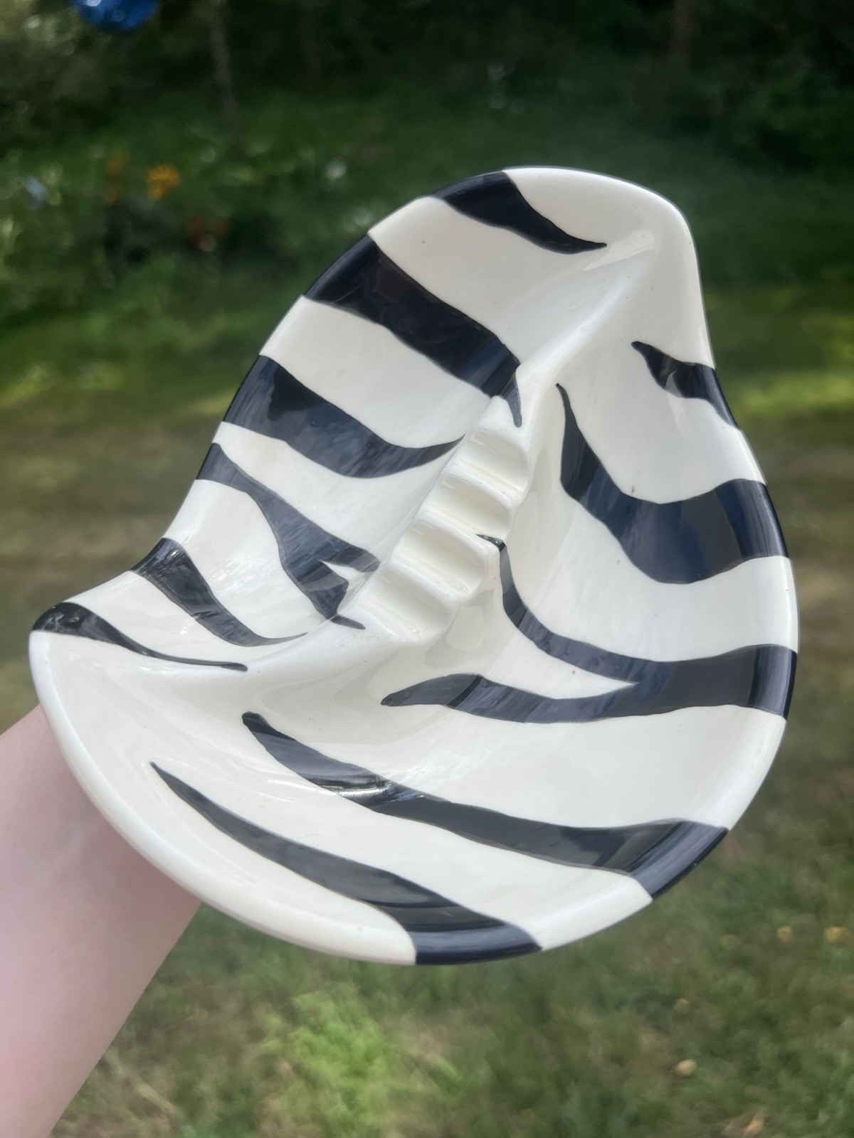 Vintage Zebra Stripe 6.5 Inch Ashtray Midcentury Fine Ceramics Retro Catchall Vintage Zebra Stripe 6.5 Inch Ashtray Midcentury Fine Ceramics Retro Catchall