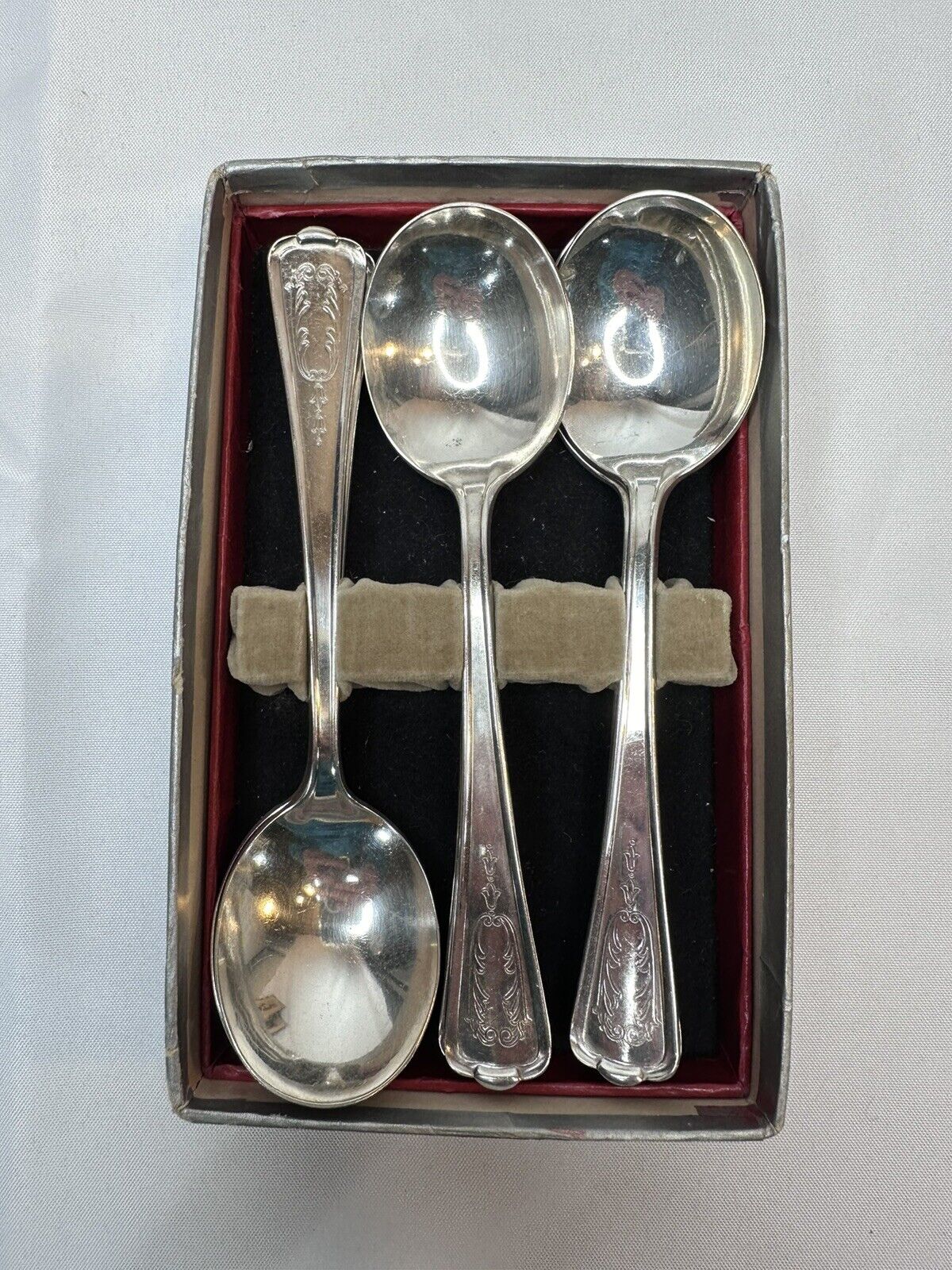 Vtg Imperial Plate C.H.F. Co. Silver Plated Soup Spoon Set 6 Spoons in Box