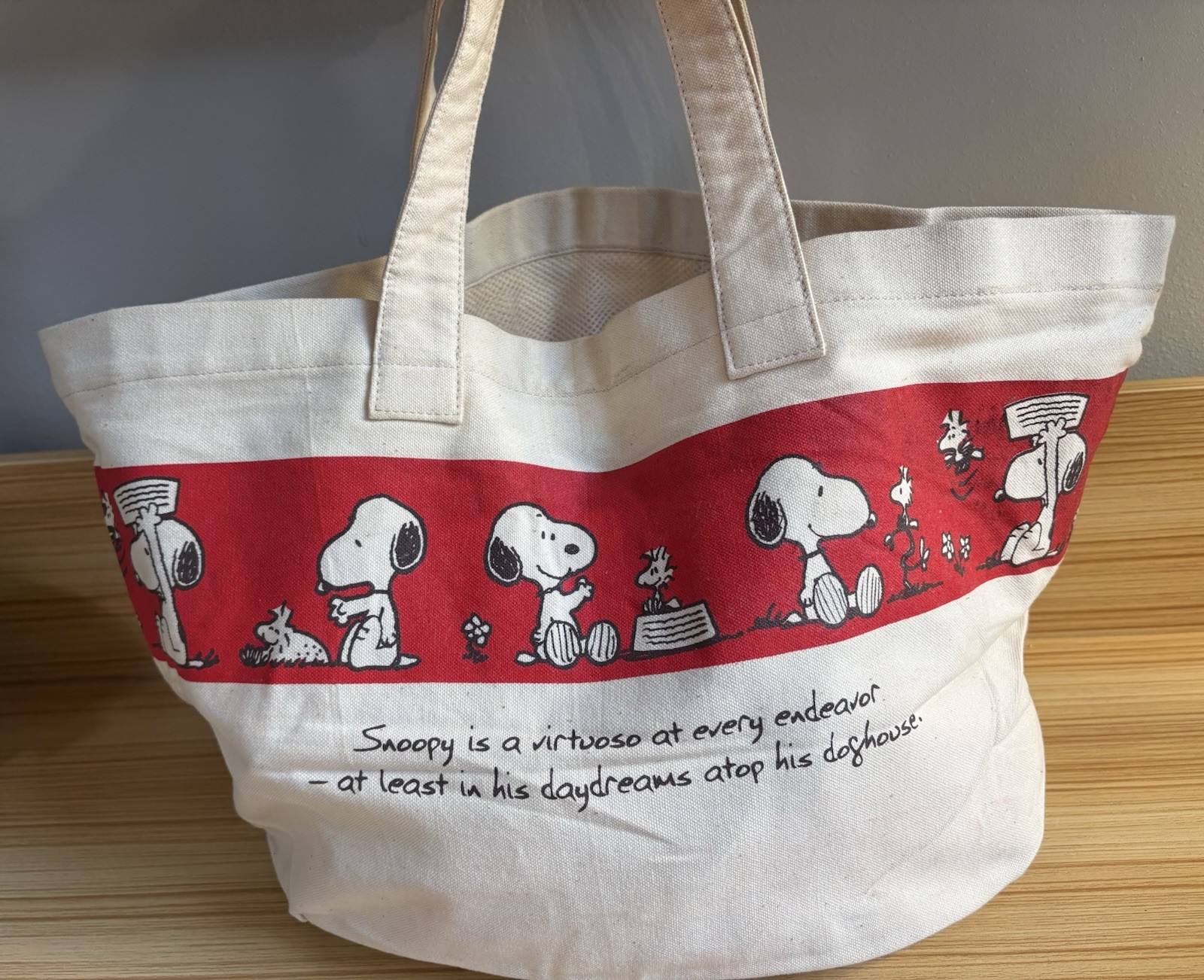 Peanuts Snoopy Vintage Tote Bag With     Drawstring closure