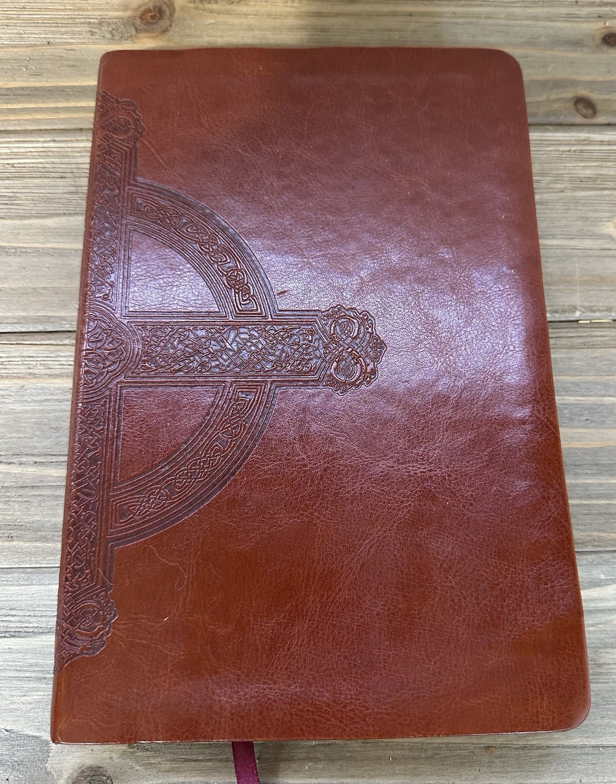 Tyndale Bible Slimline Large Print NLT 2012 OS Brown Good Tyndale Bible Slimline Large Print NLT 2012 OS Brown Good